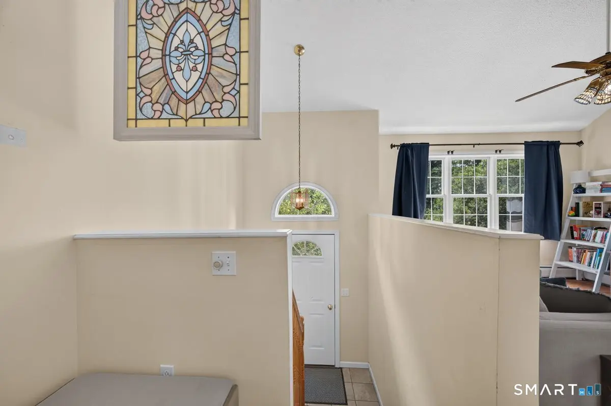 56 Terry Road, Ledyard
