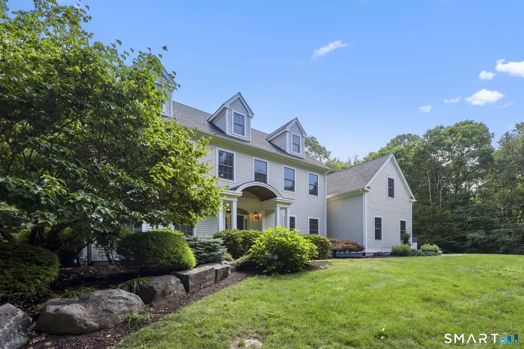 9 Ventres Way, Burlington
