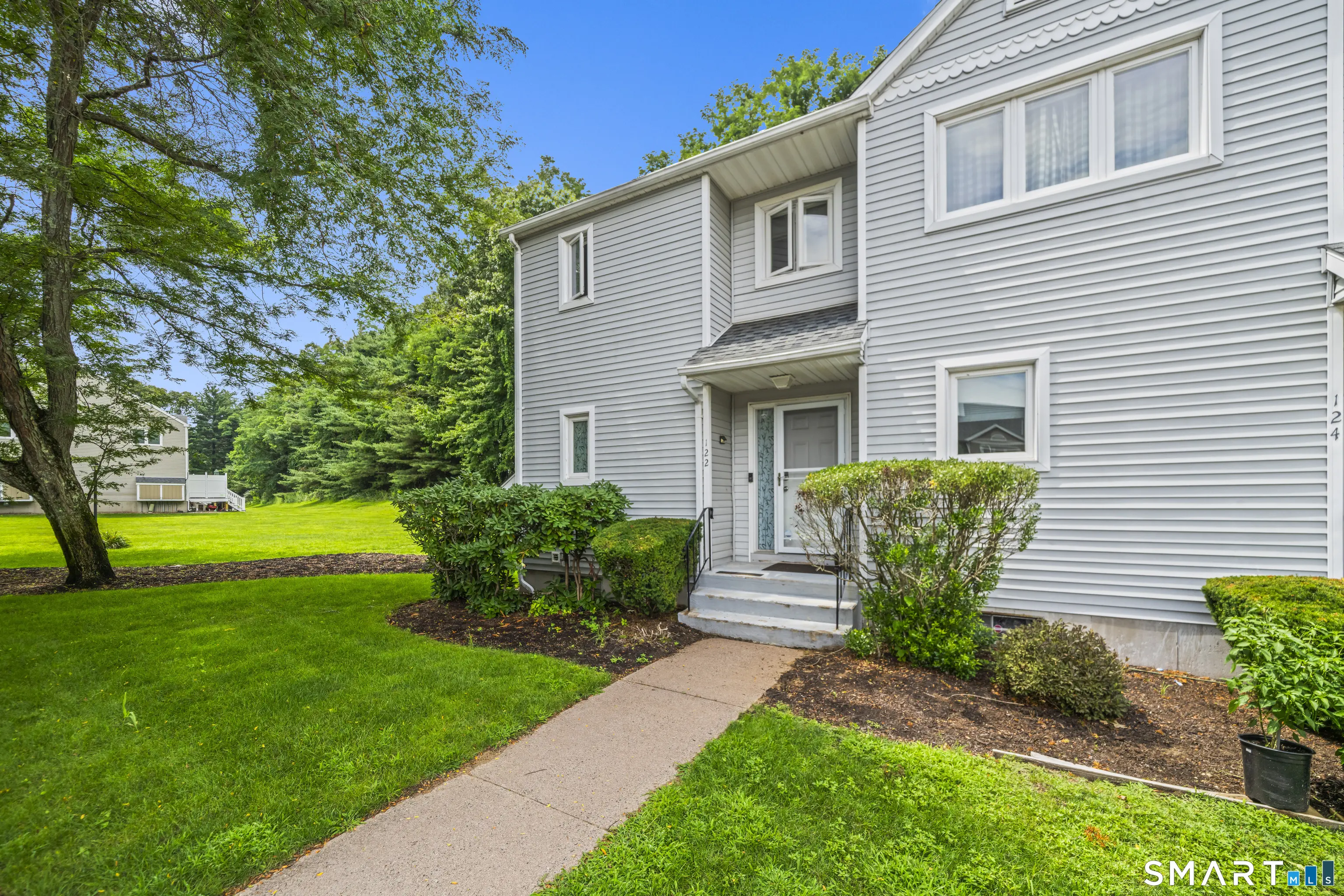 122 Oak Ridge Drive 122, Windsor Locks