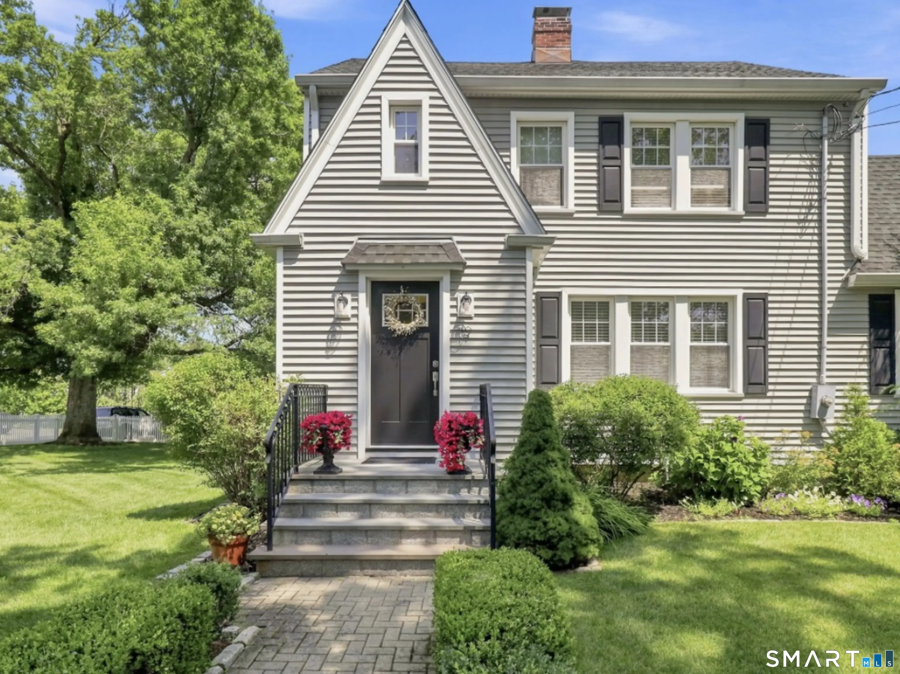 19 Crestview Avenue, Stamford