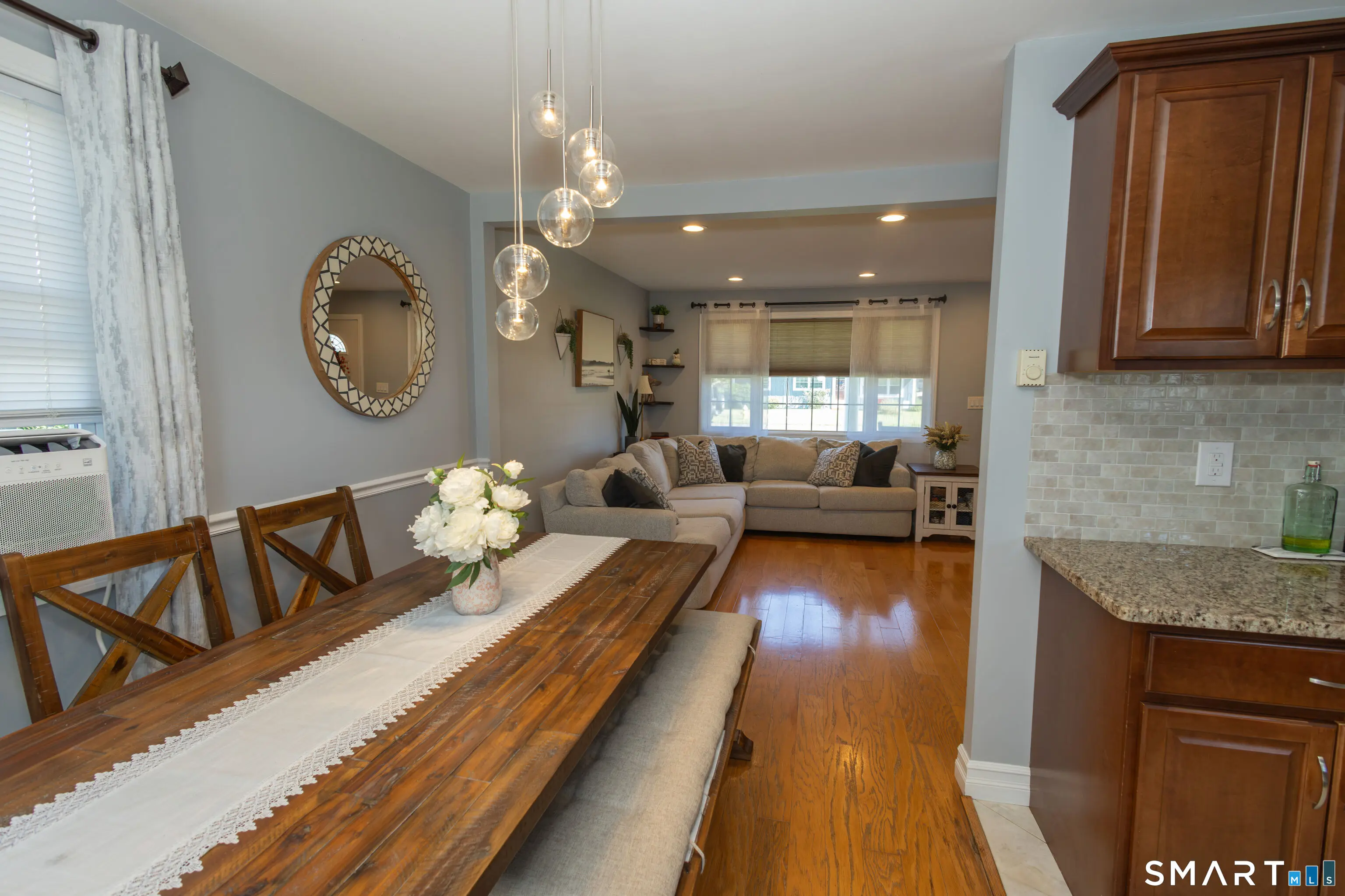 19 Hardwood Road, Plainville