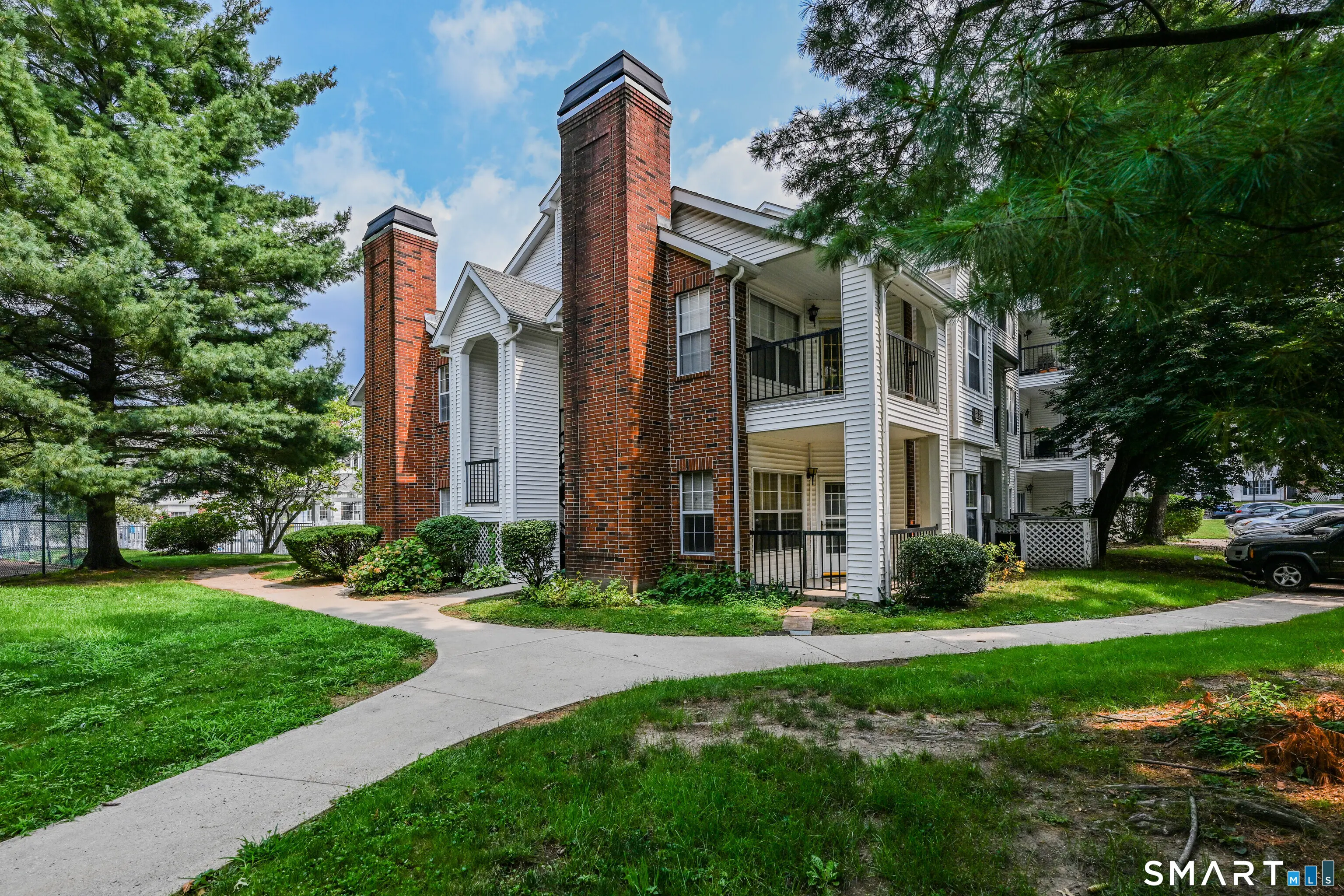 31 High Street 3106, East Hartford