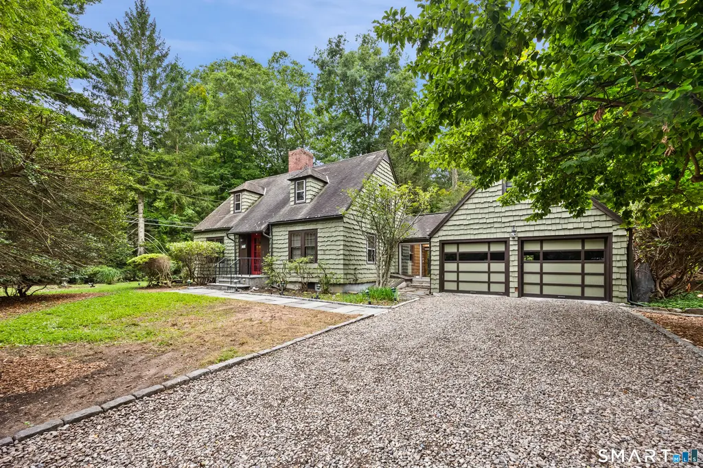183 Wilton Road, Westport