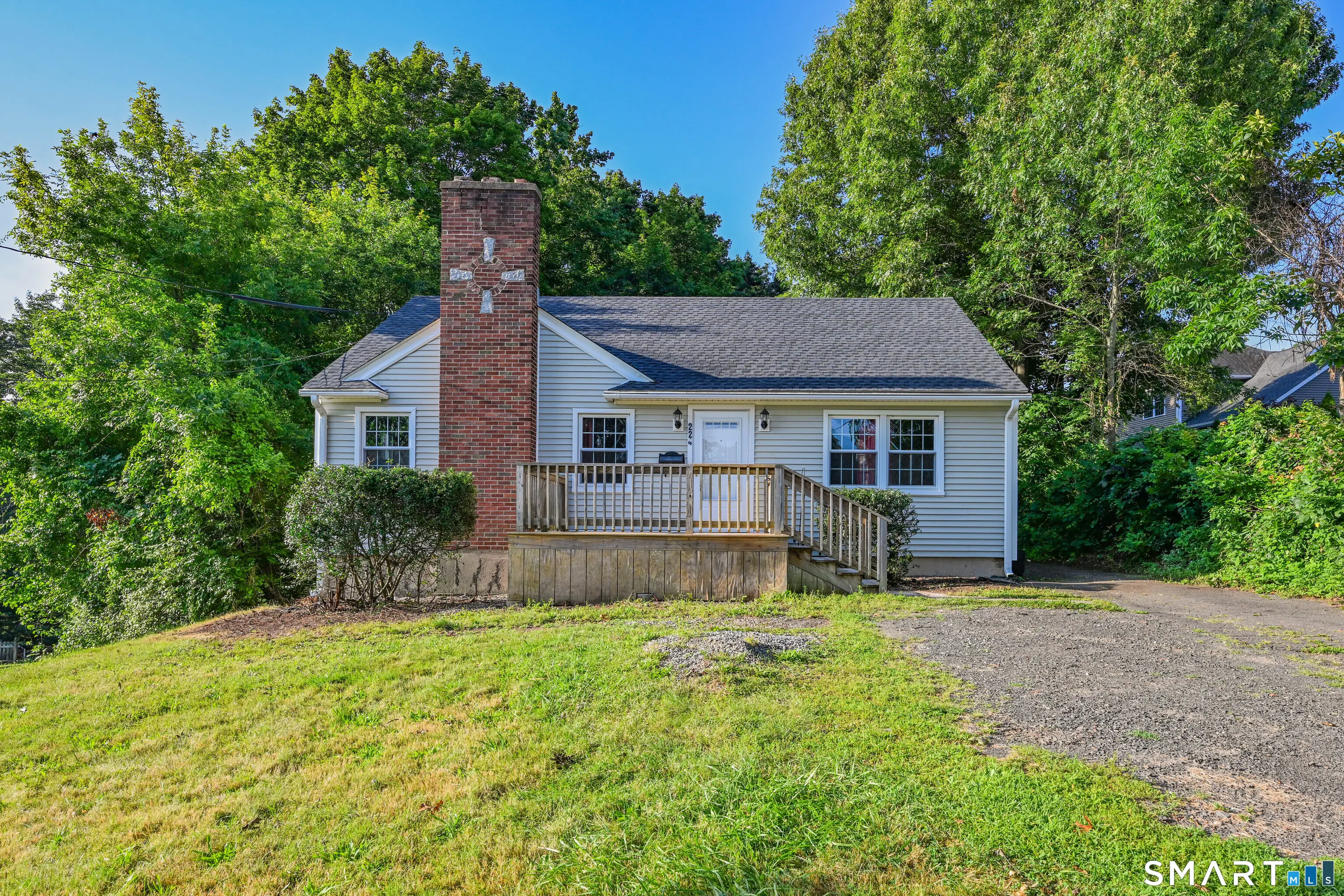 224 West Center Street, Southington