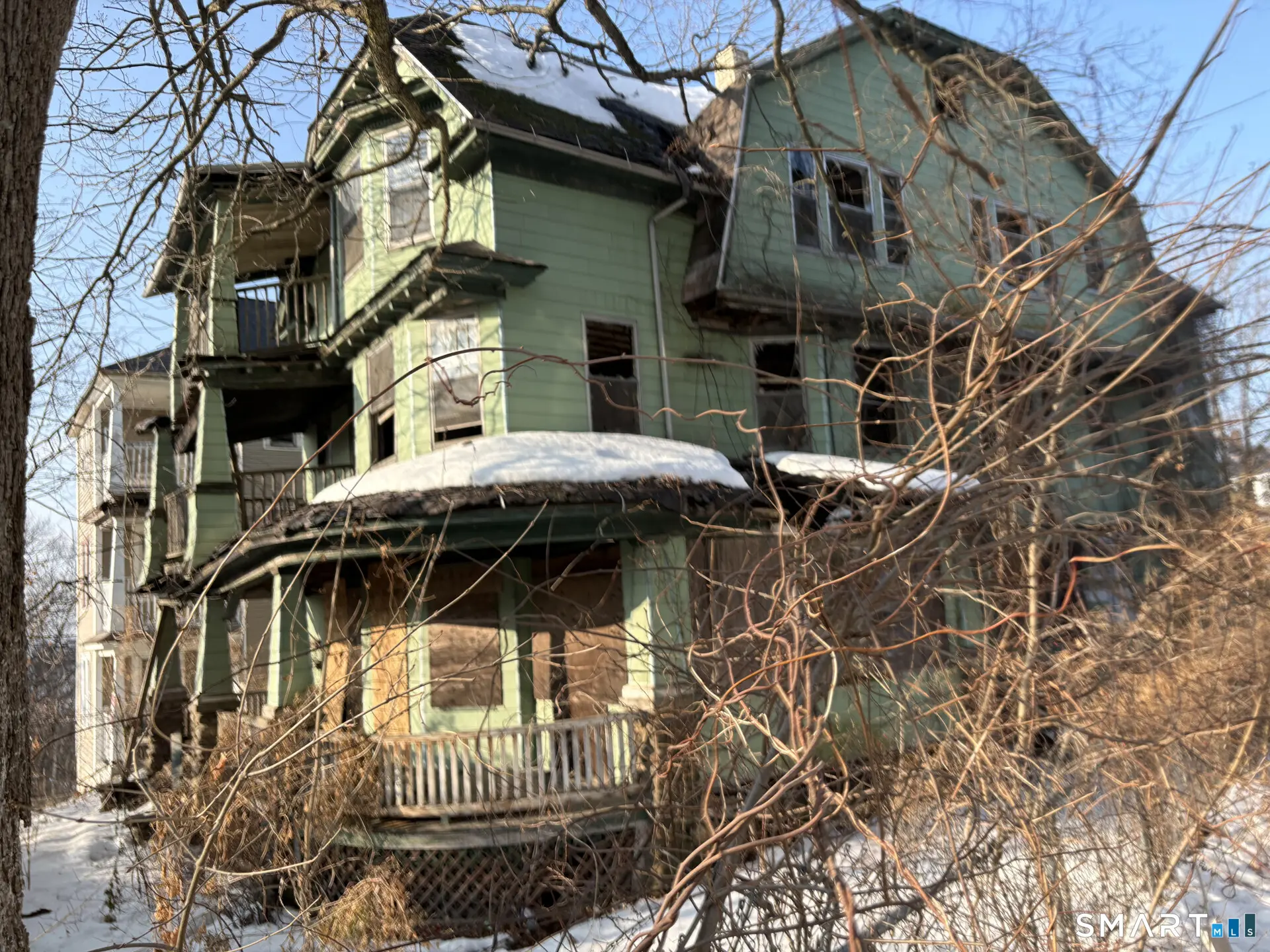 230 Plaza Avenue, Waterbury