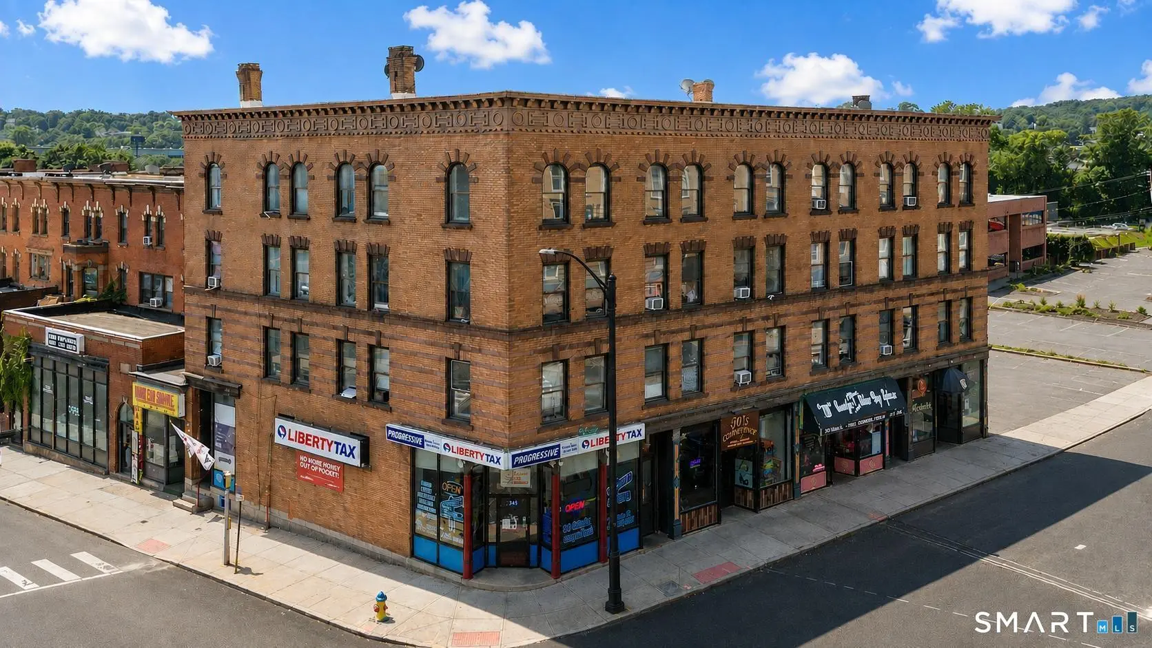 493 Meadow Street, Waterbury