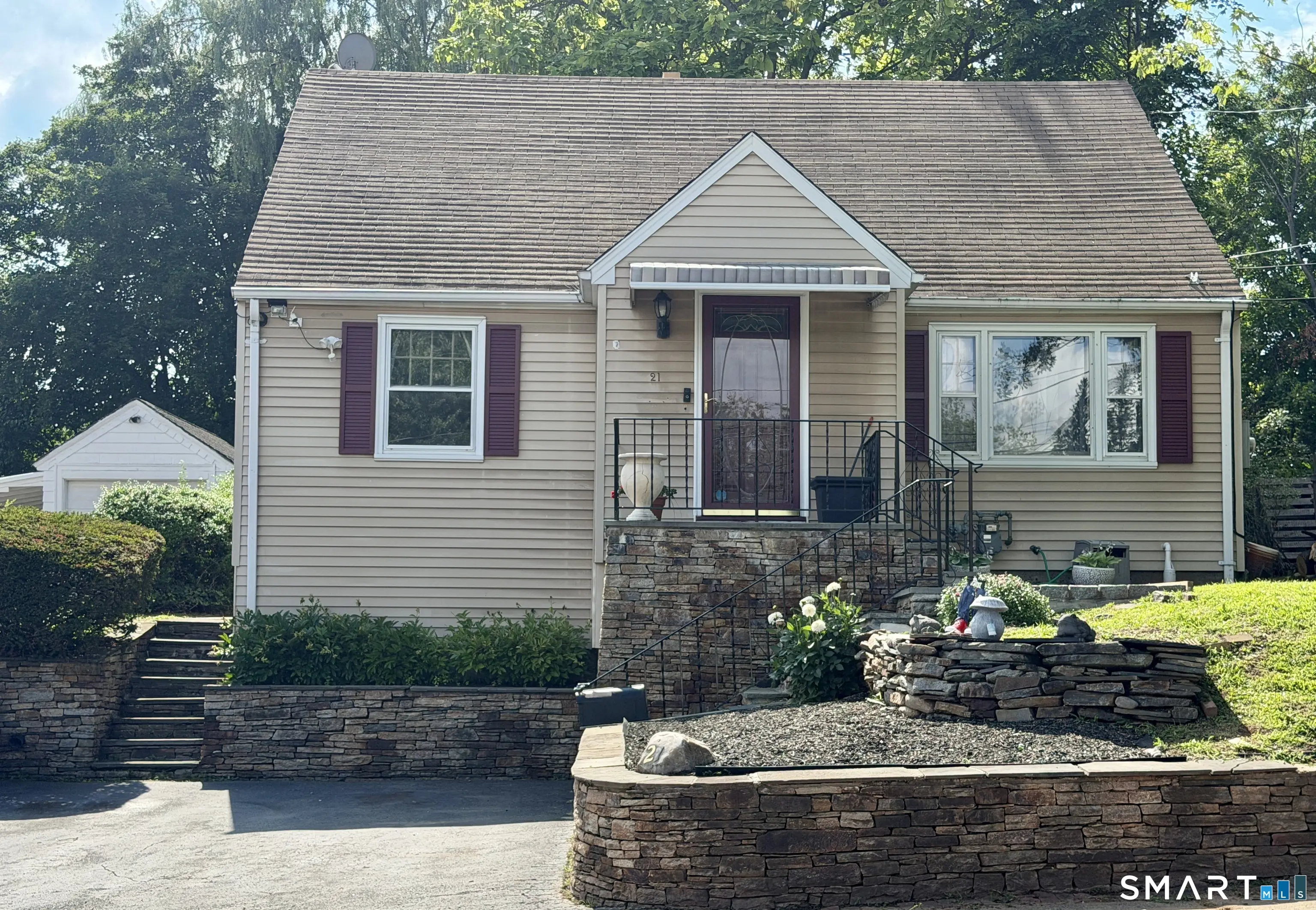 21 Whitman Street, New Britain