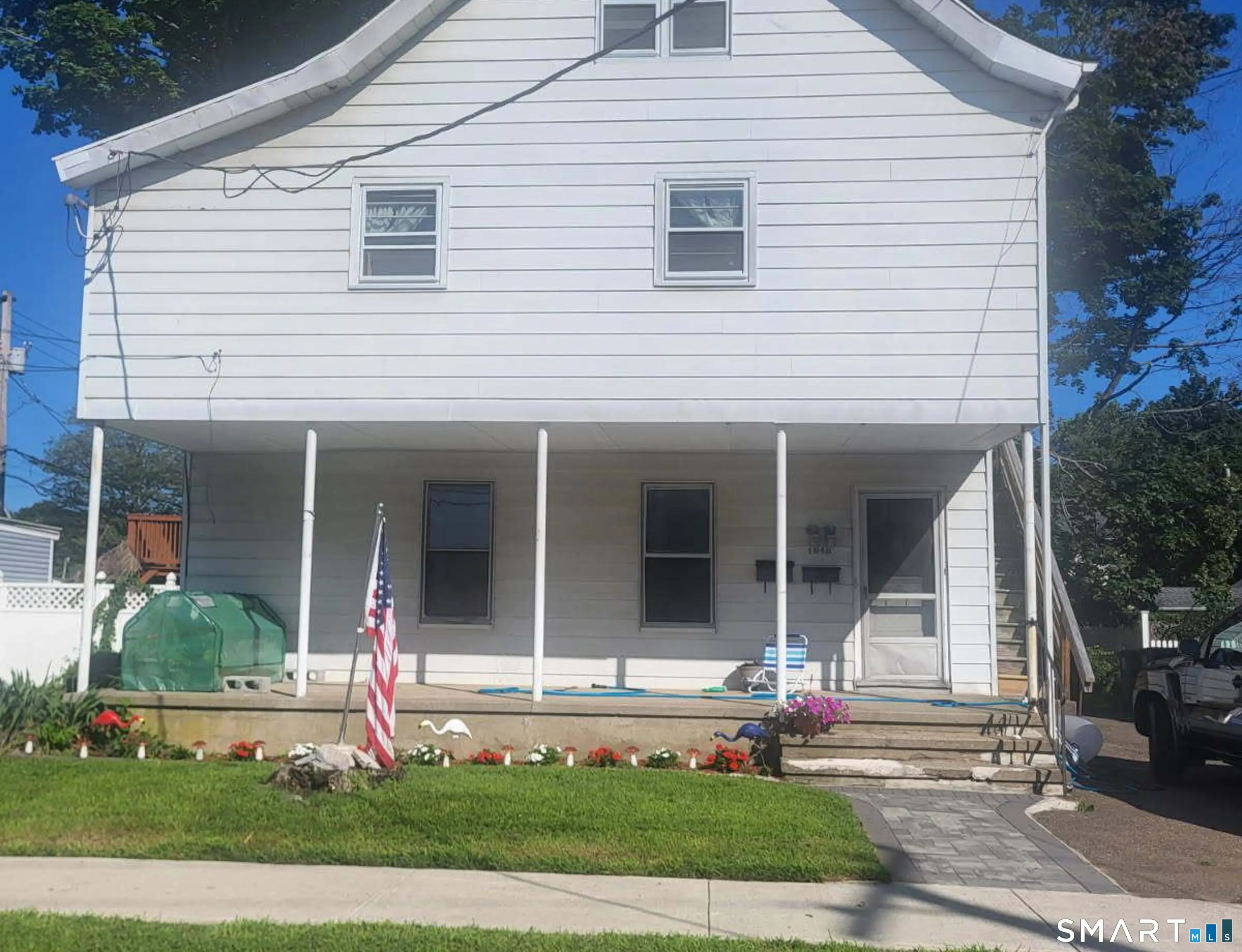 1048 East Broadway, Milford