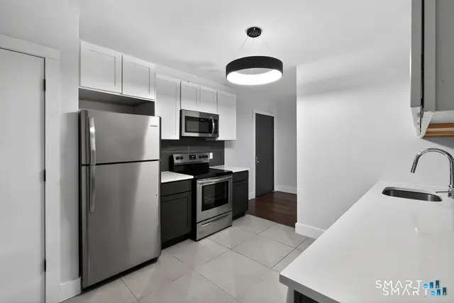 66 Norton Street 22, New Haven