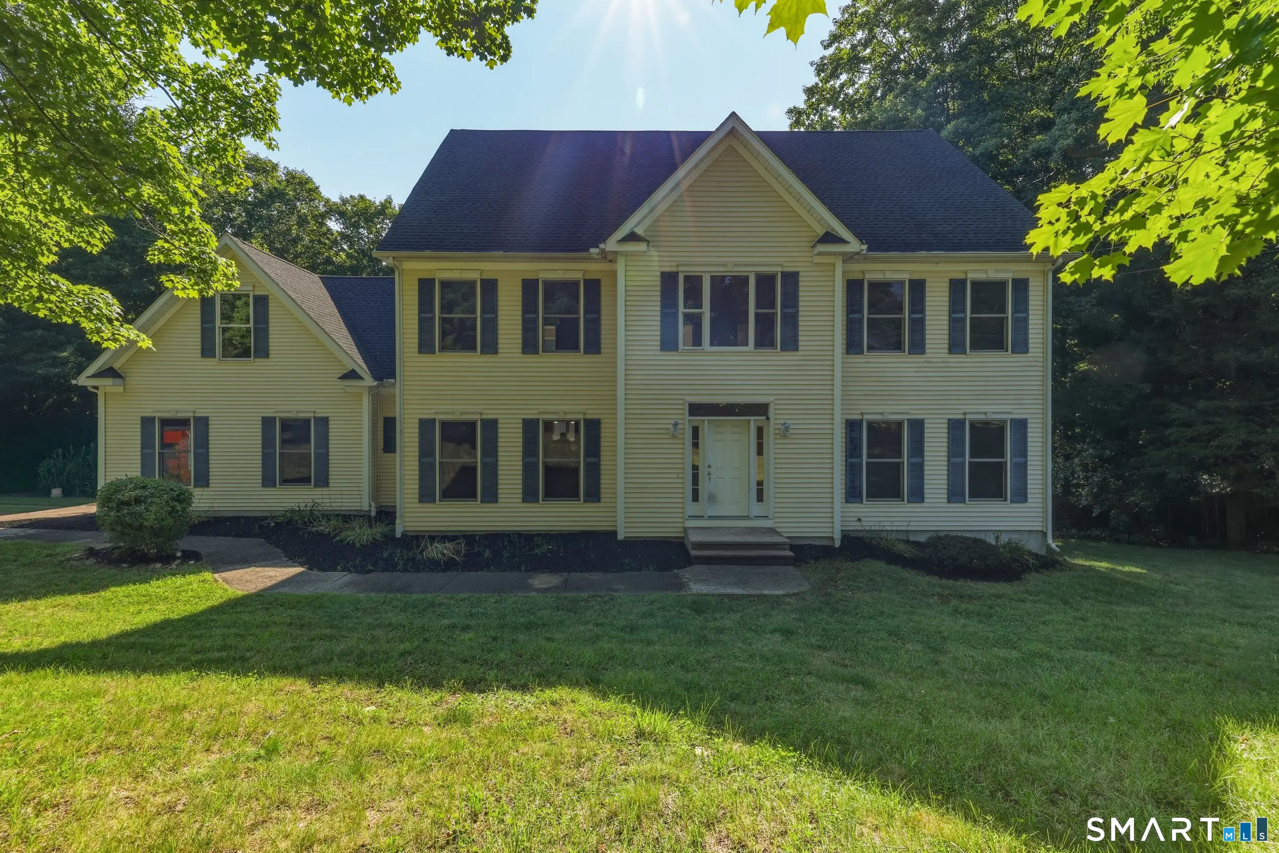 15 Davison Road, East Haddam