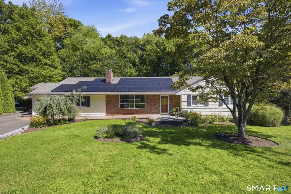 44 River Hill Drive, Stamford