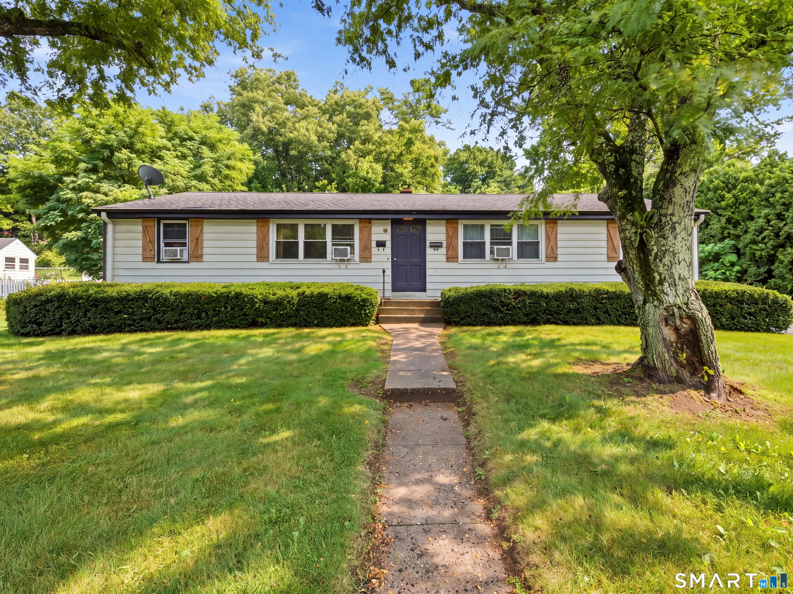 120 New Britain Avenue, Farmington