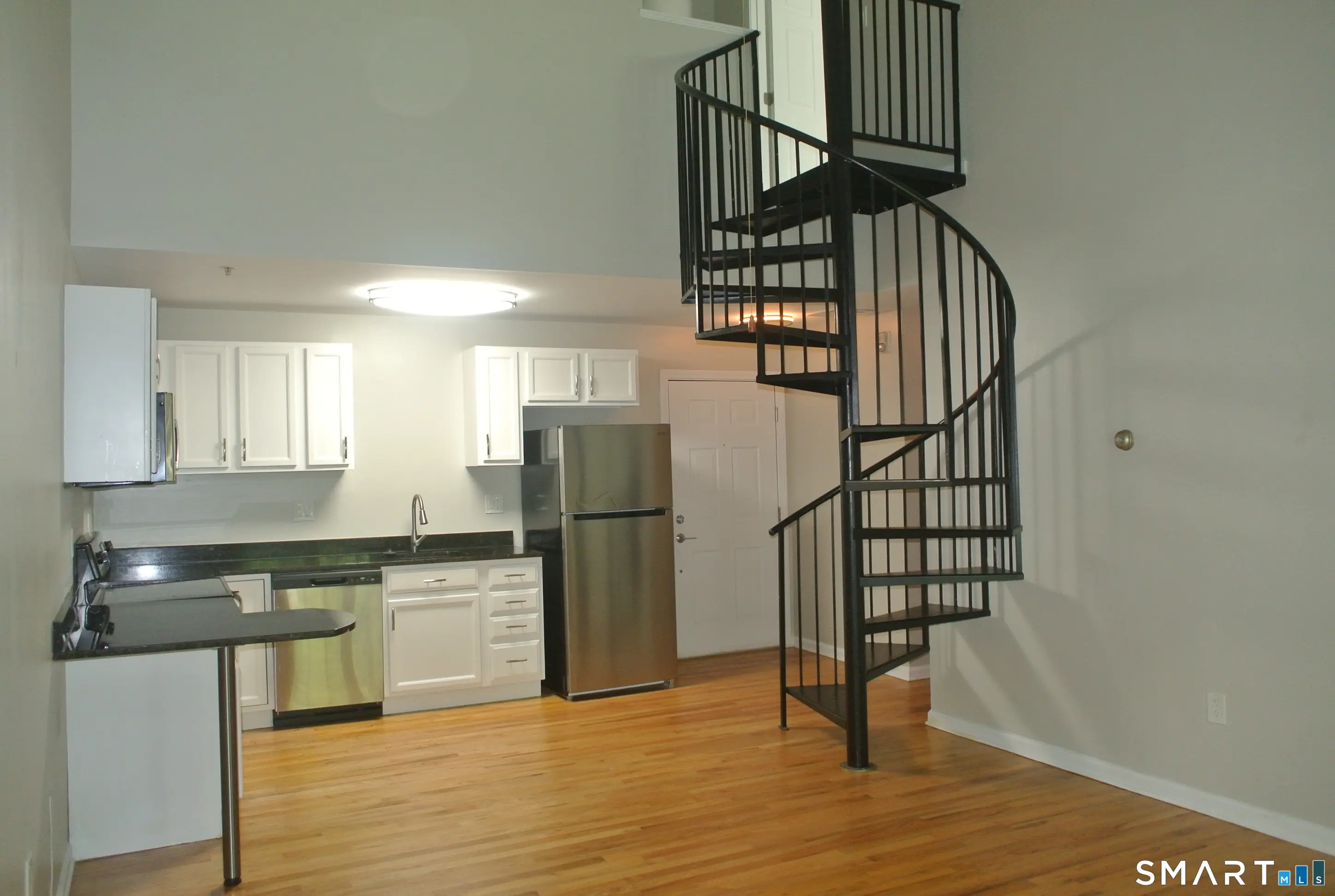 670 Boston Post Road 12, Milford