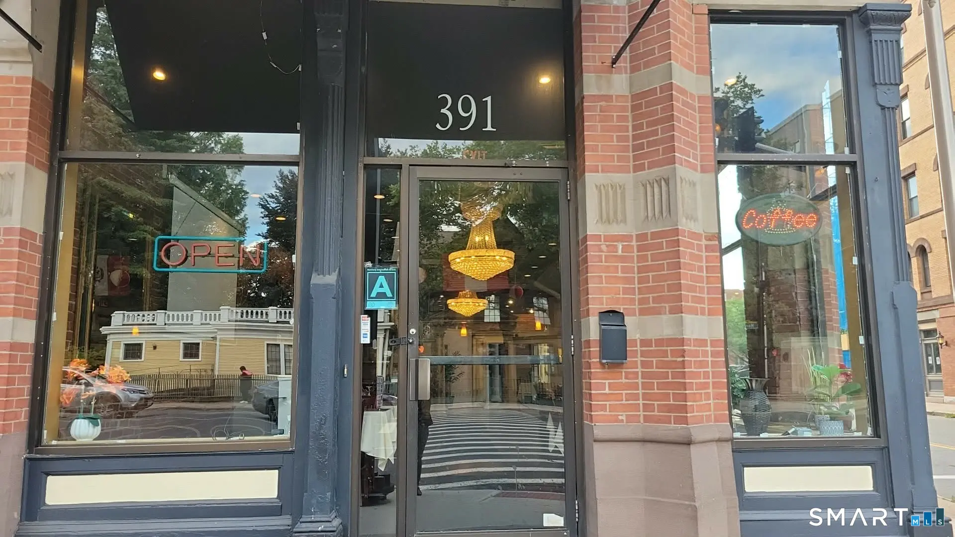 391 Main Street, Hartford