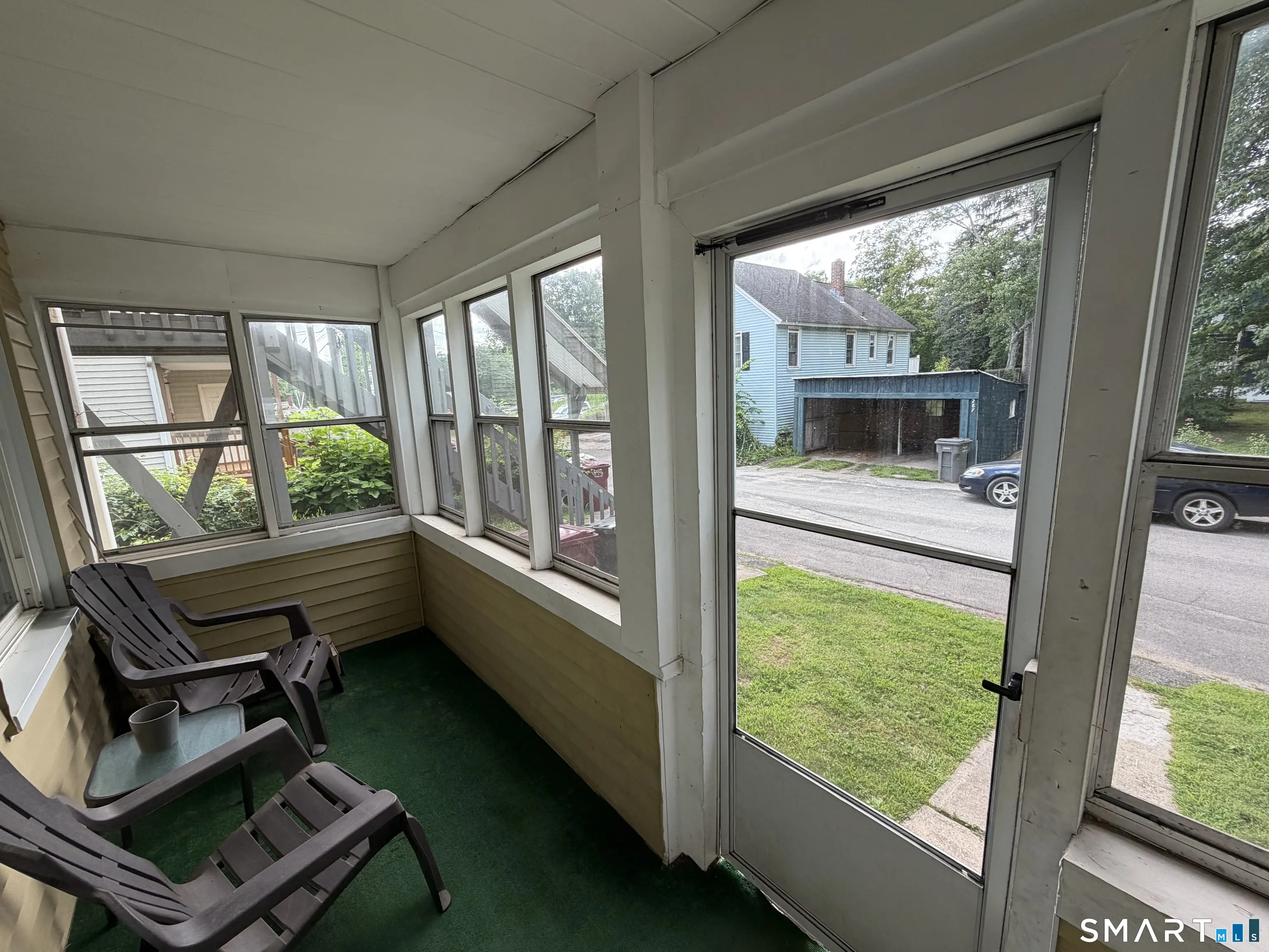 47 Lounsbury Street, Naugatuck