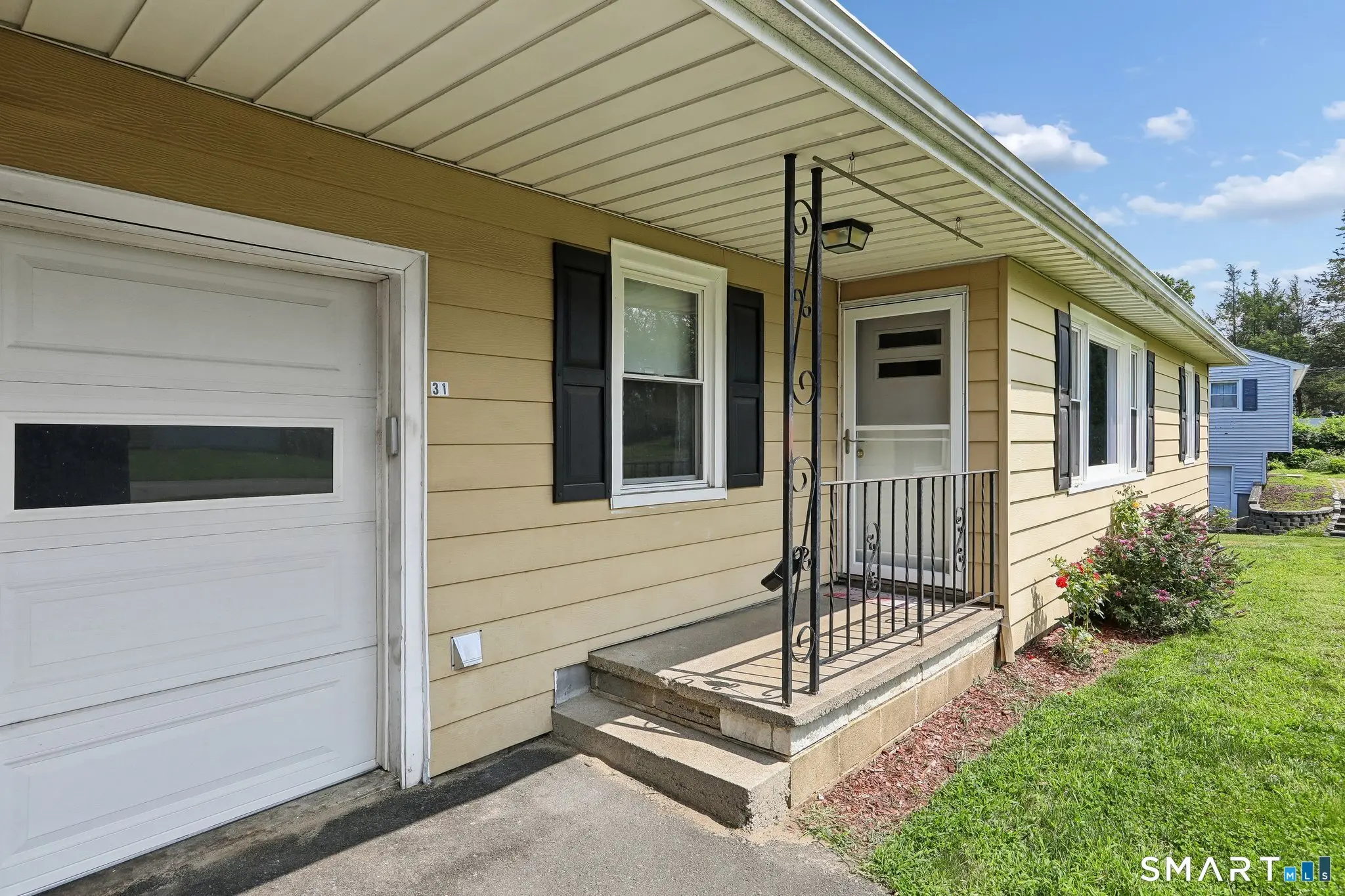 31 Jeanette Road, Danbury