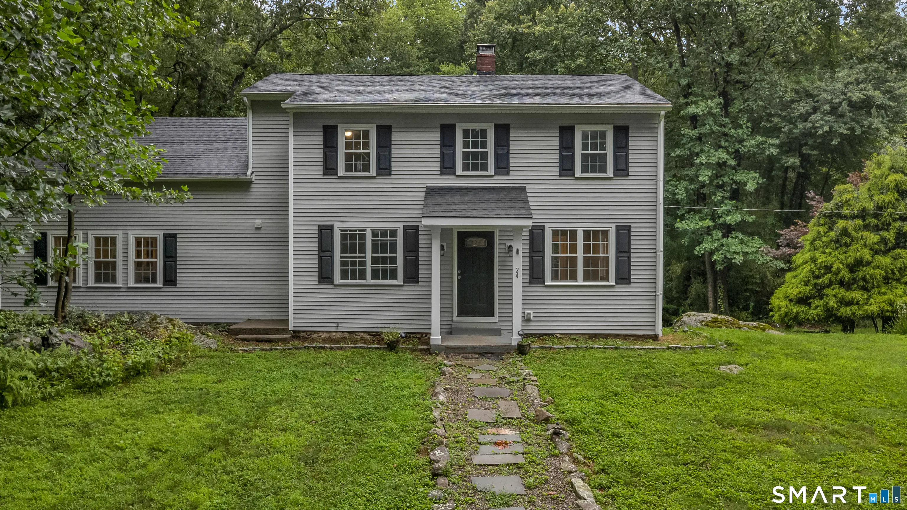 24 Old Fawn Hill Road, Monroe