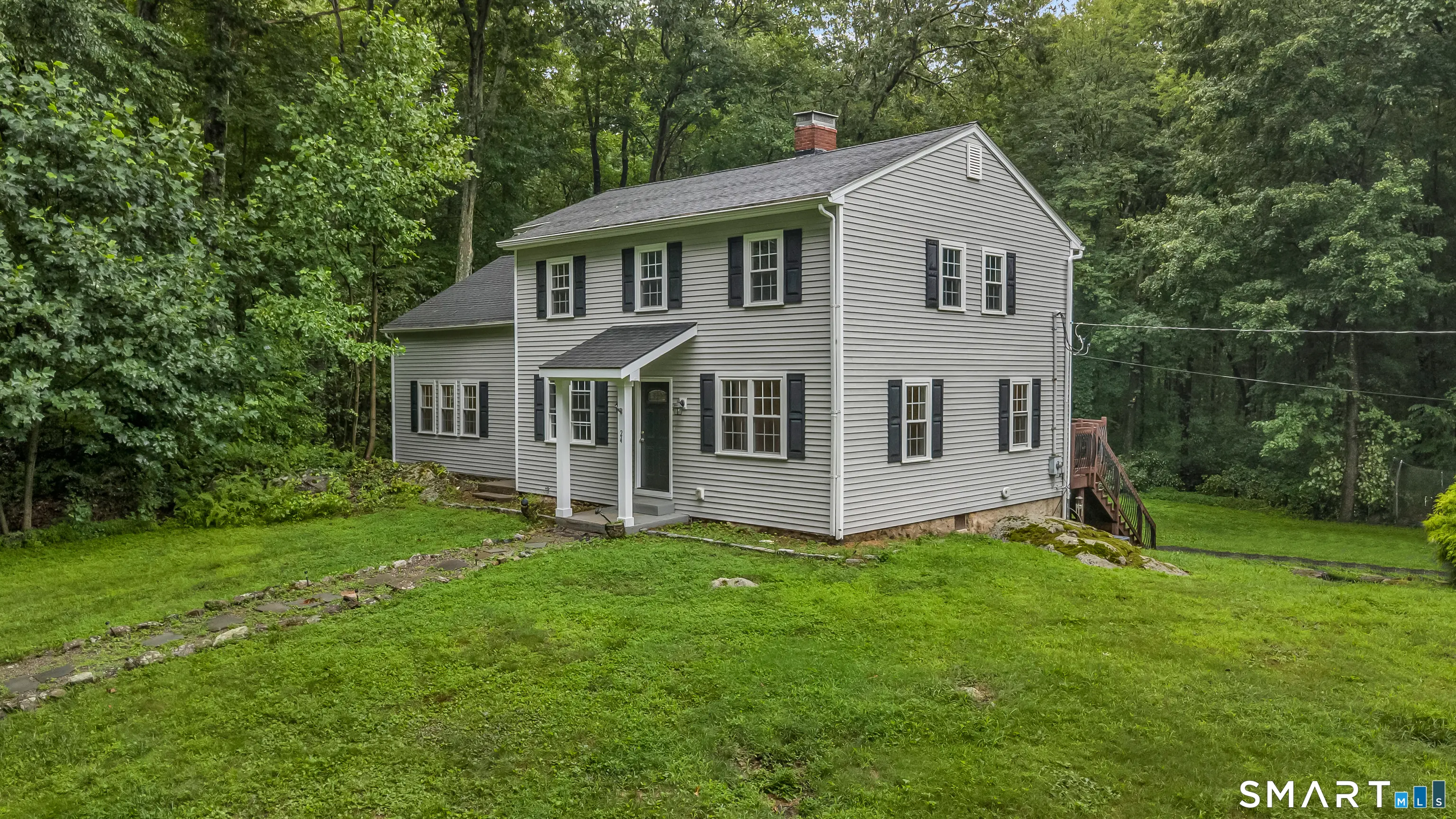 24 Old Fawn Hill Road, Monroe