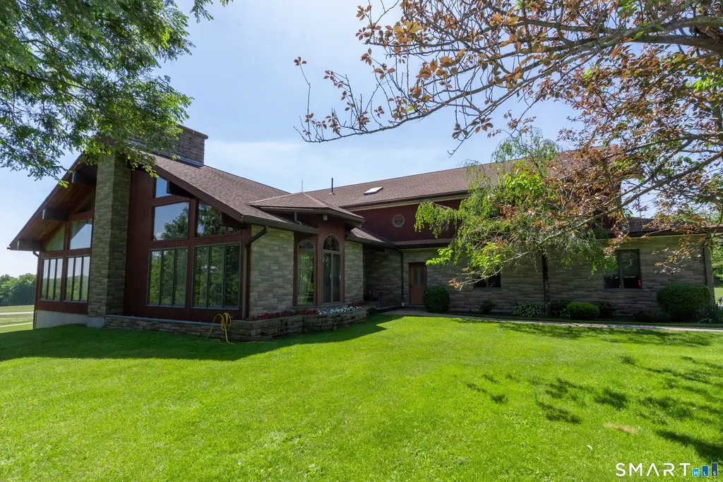 80 Bungay Hill Road, Woodstock