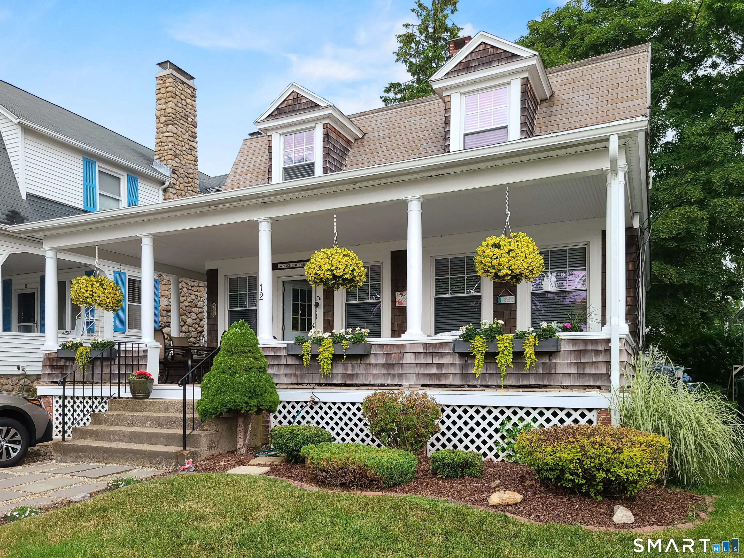 12 Elliott Avenue, New London