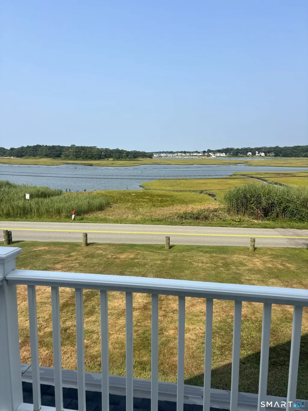 138 Old Black Point Road, East Lyme