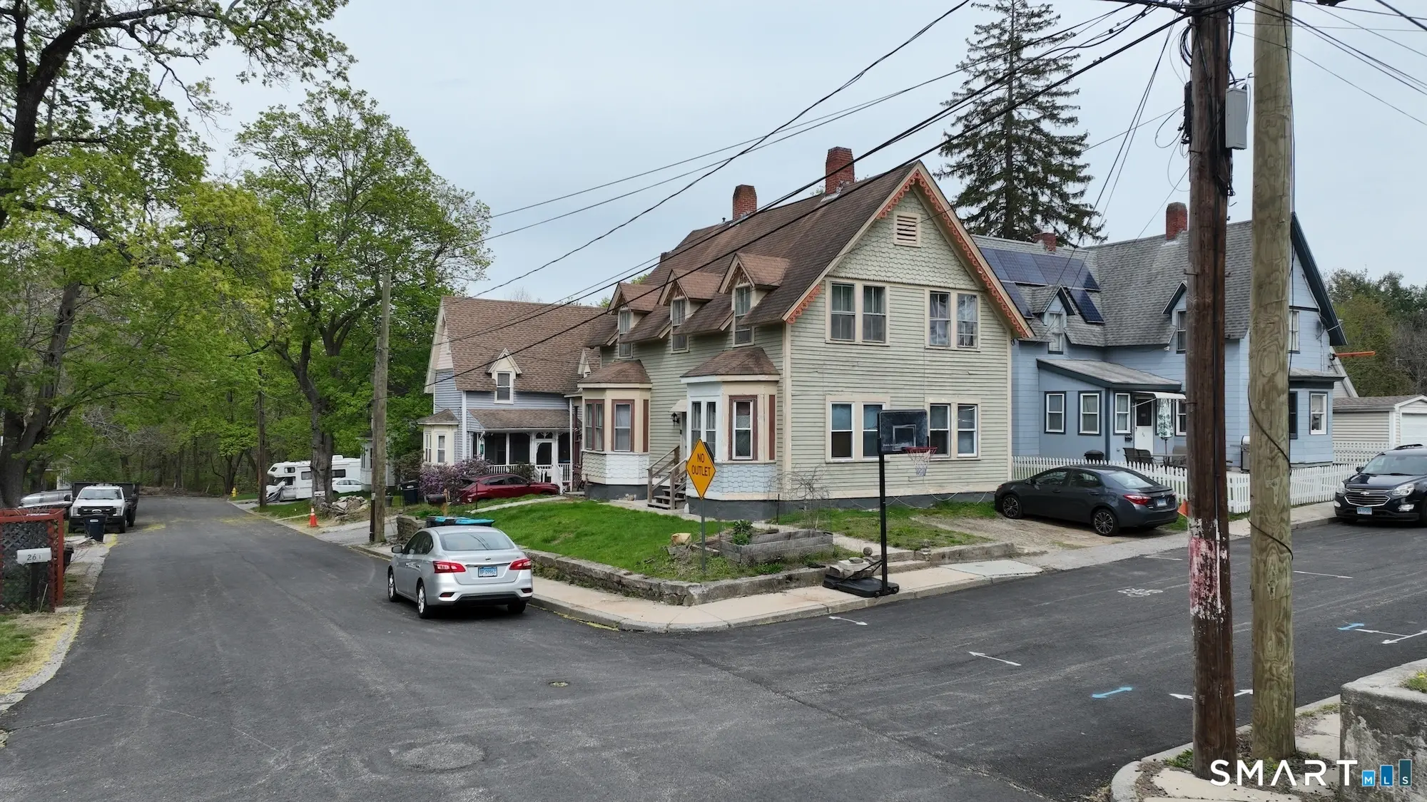 21-23 George Street, Putnam