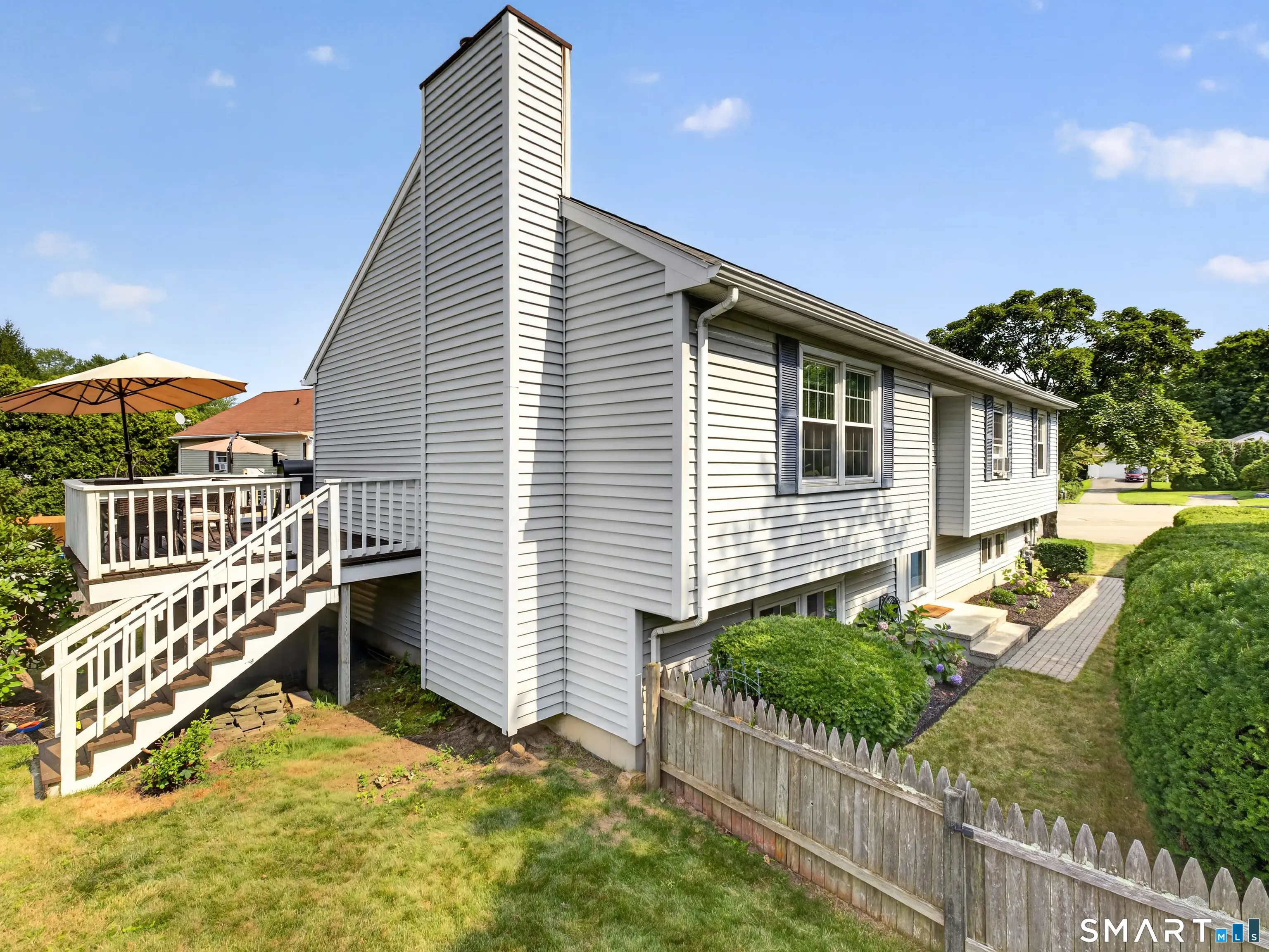 25 Penny Lane, New London