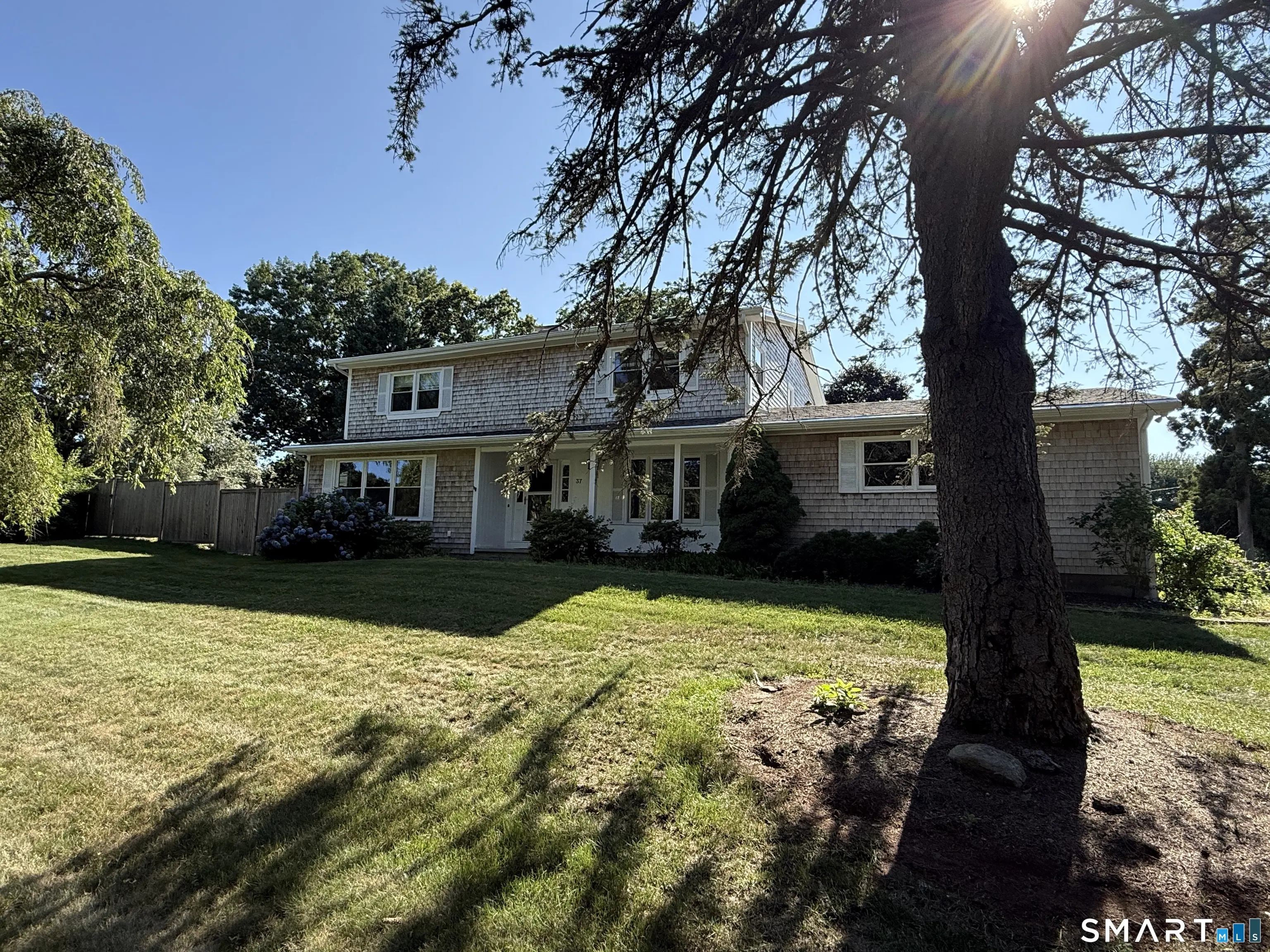 37 Marlin Drive, Groton