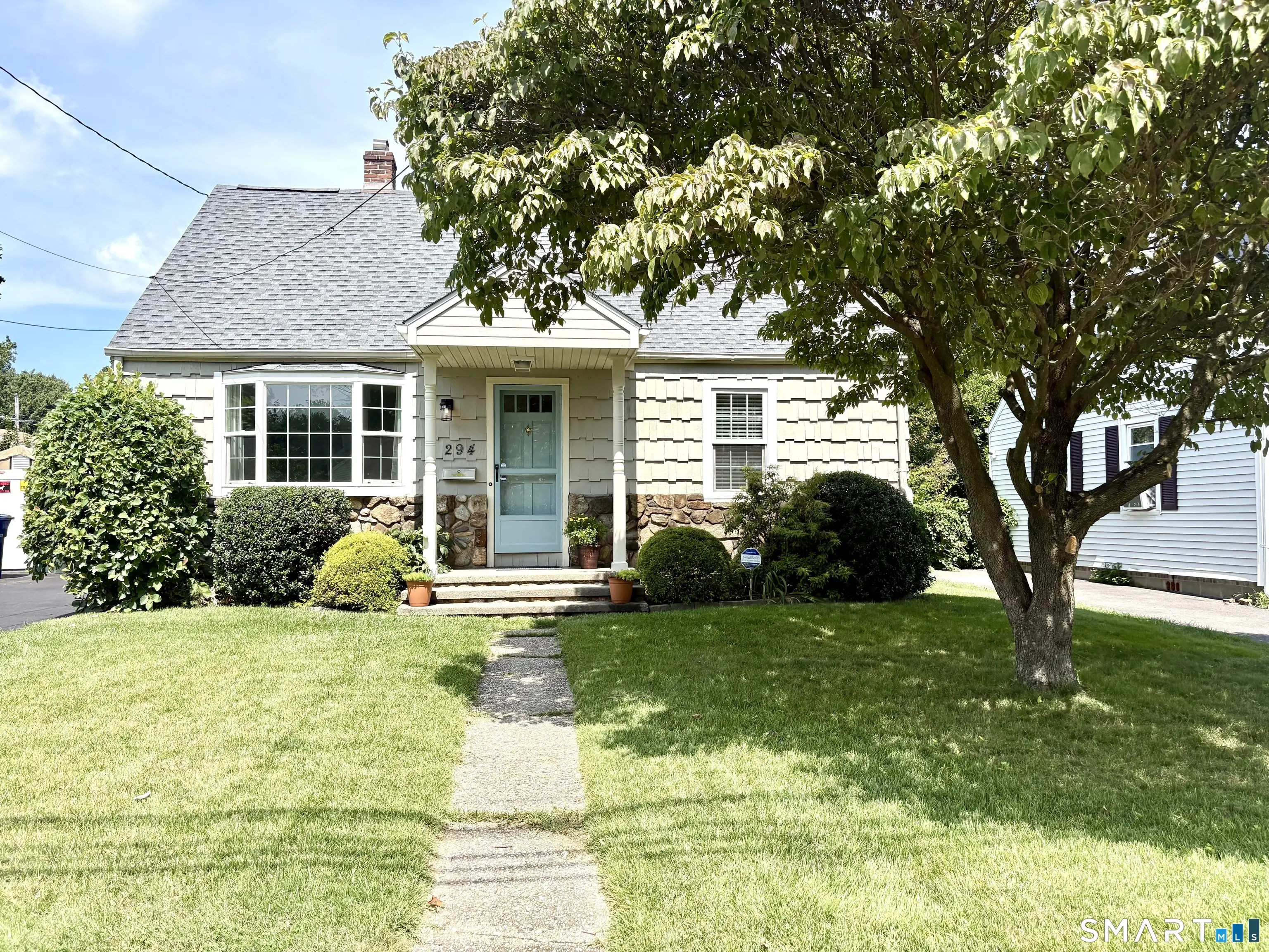 294 Burnsford Avenue, Bridgeport