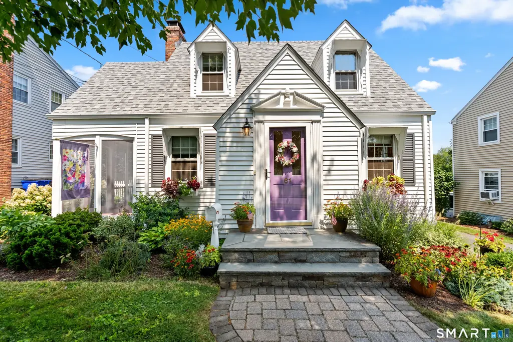 61 Chamberlain Road, Wethersfield