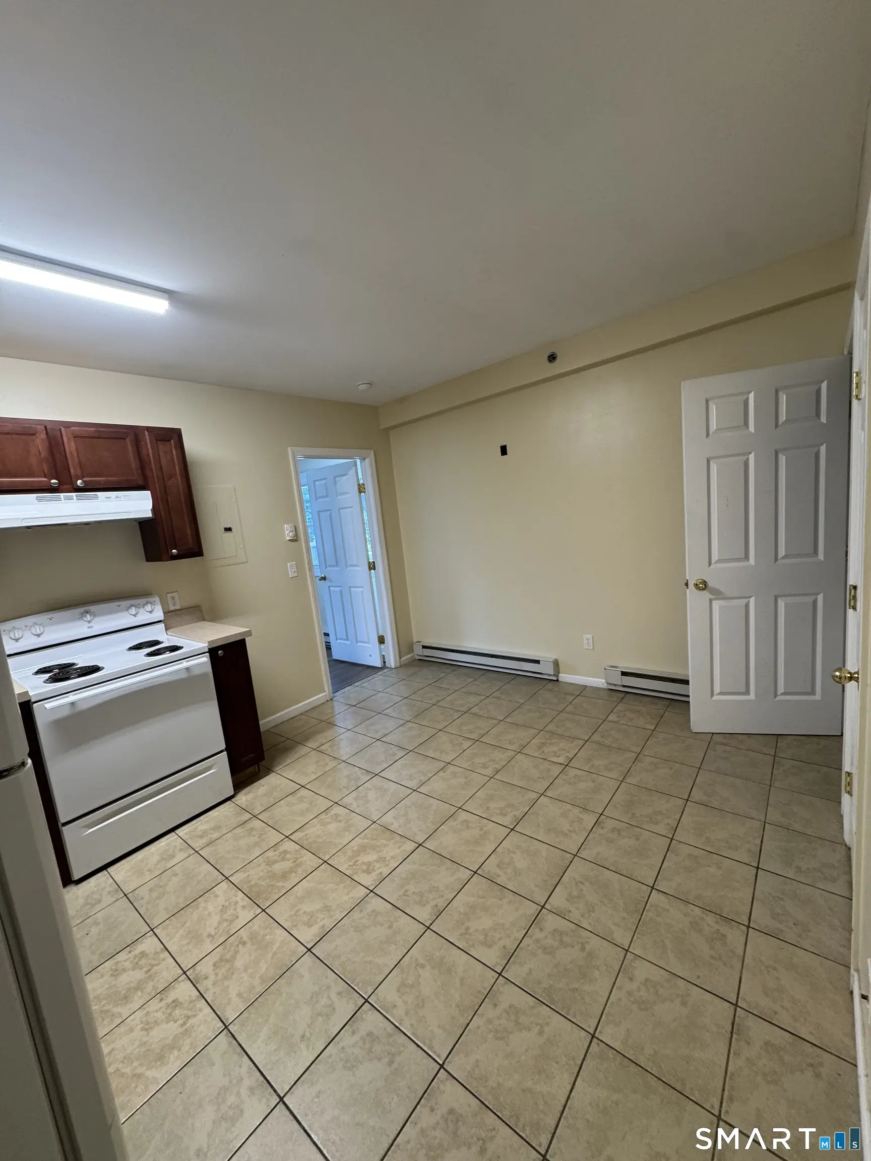 422 Main Street 3, East Haven