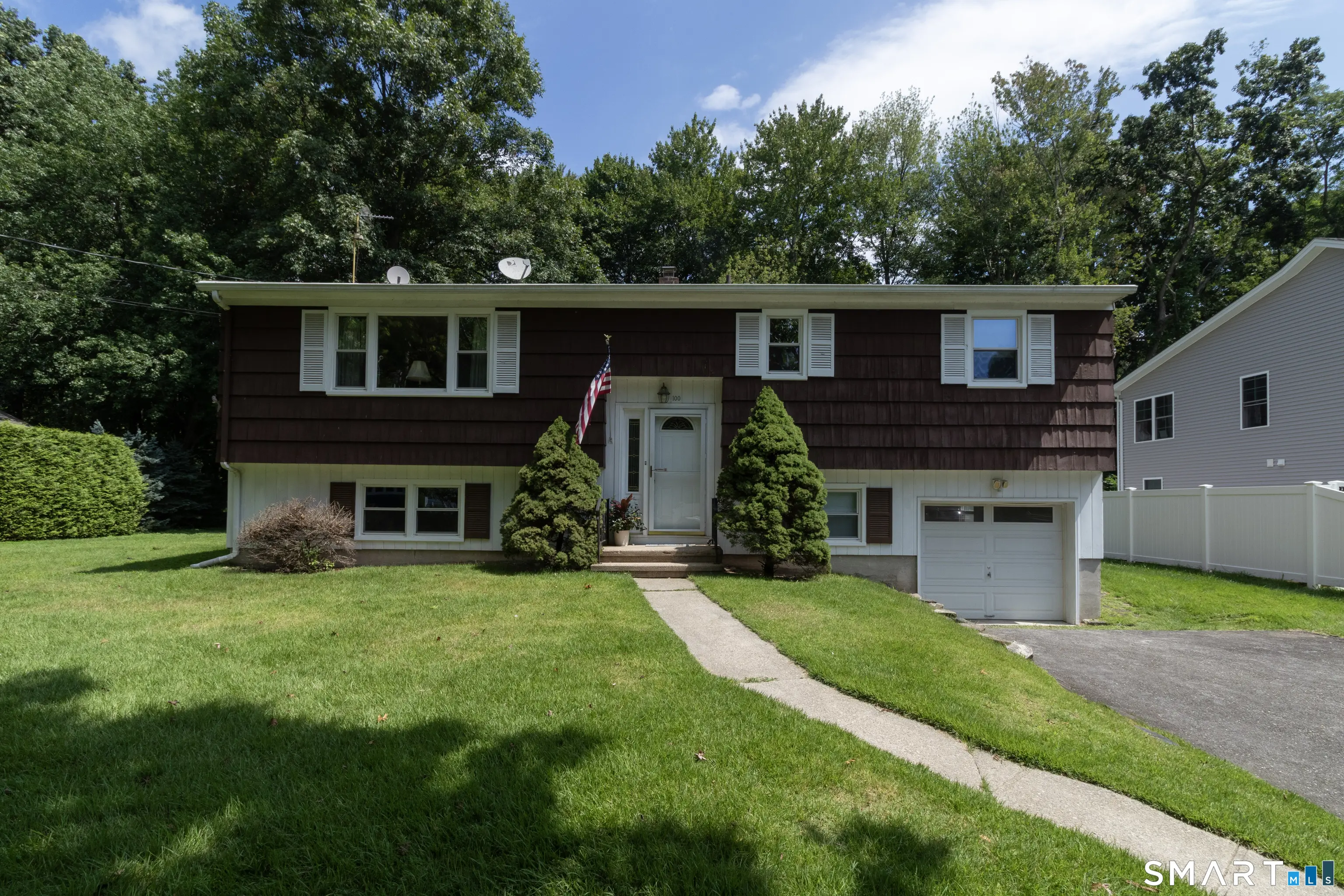 100 Marion Avenue, Milford