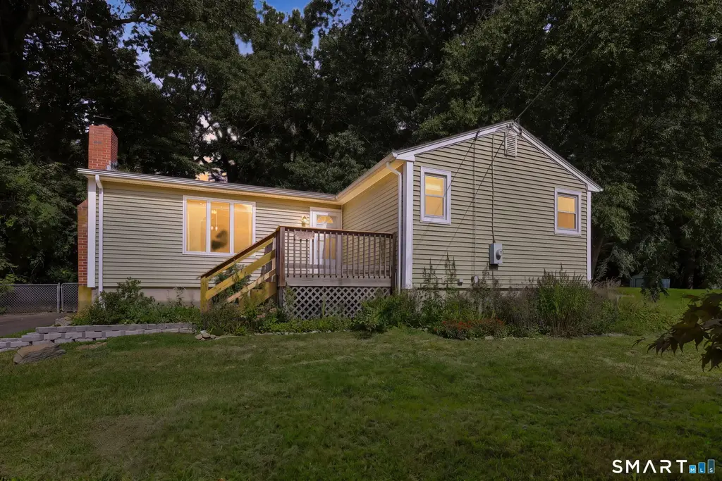144 Woodland Drive, Montville