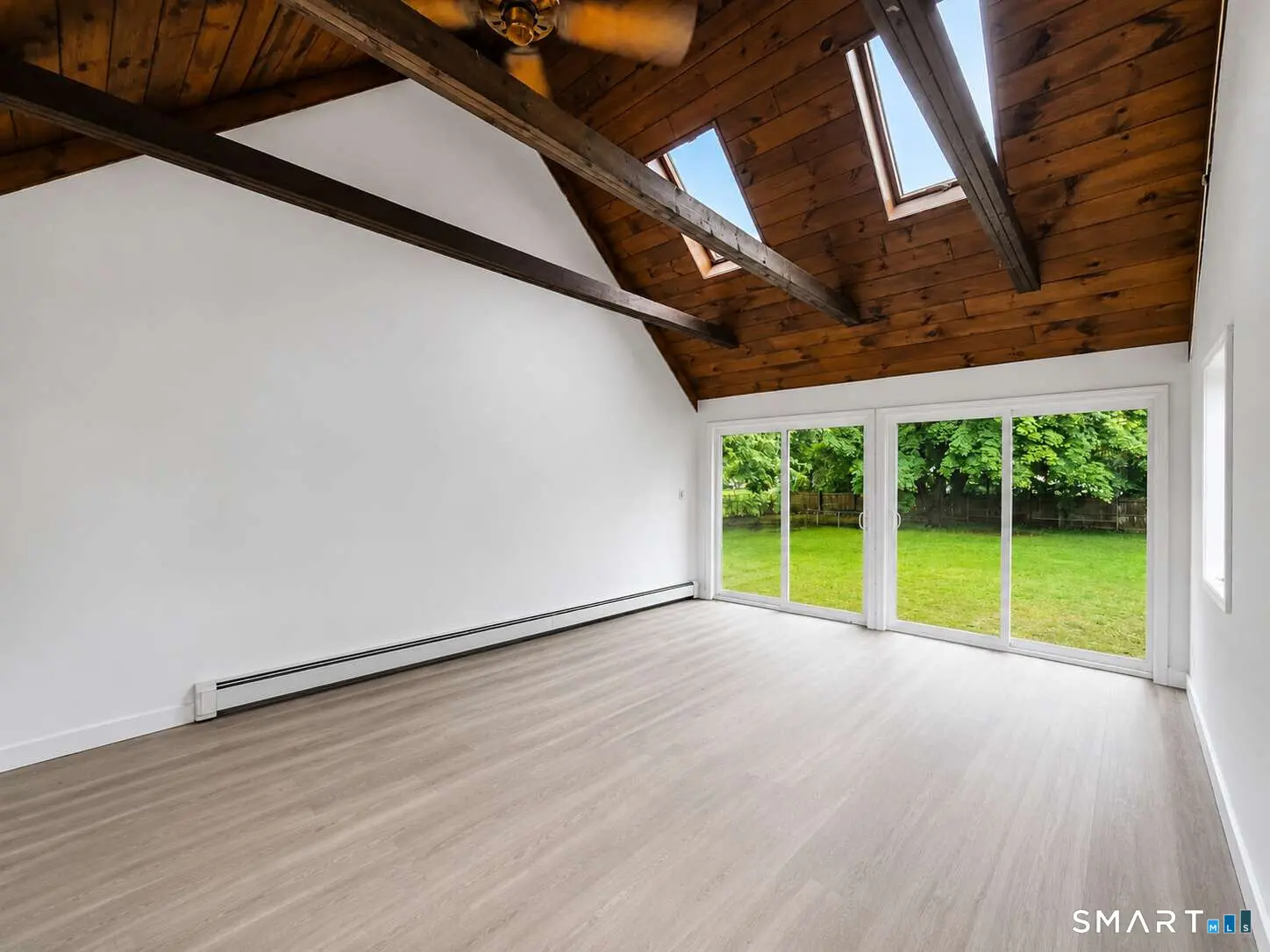 32 Simon Road, Enfield