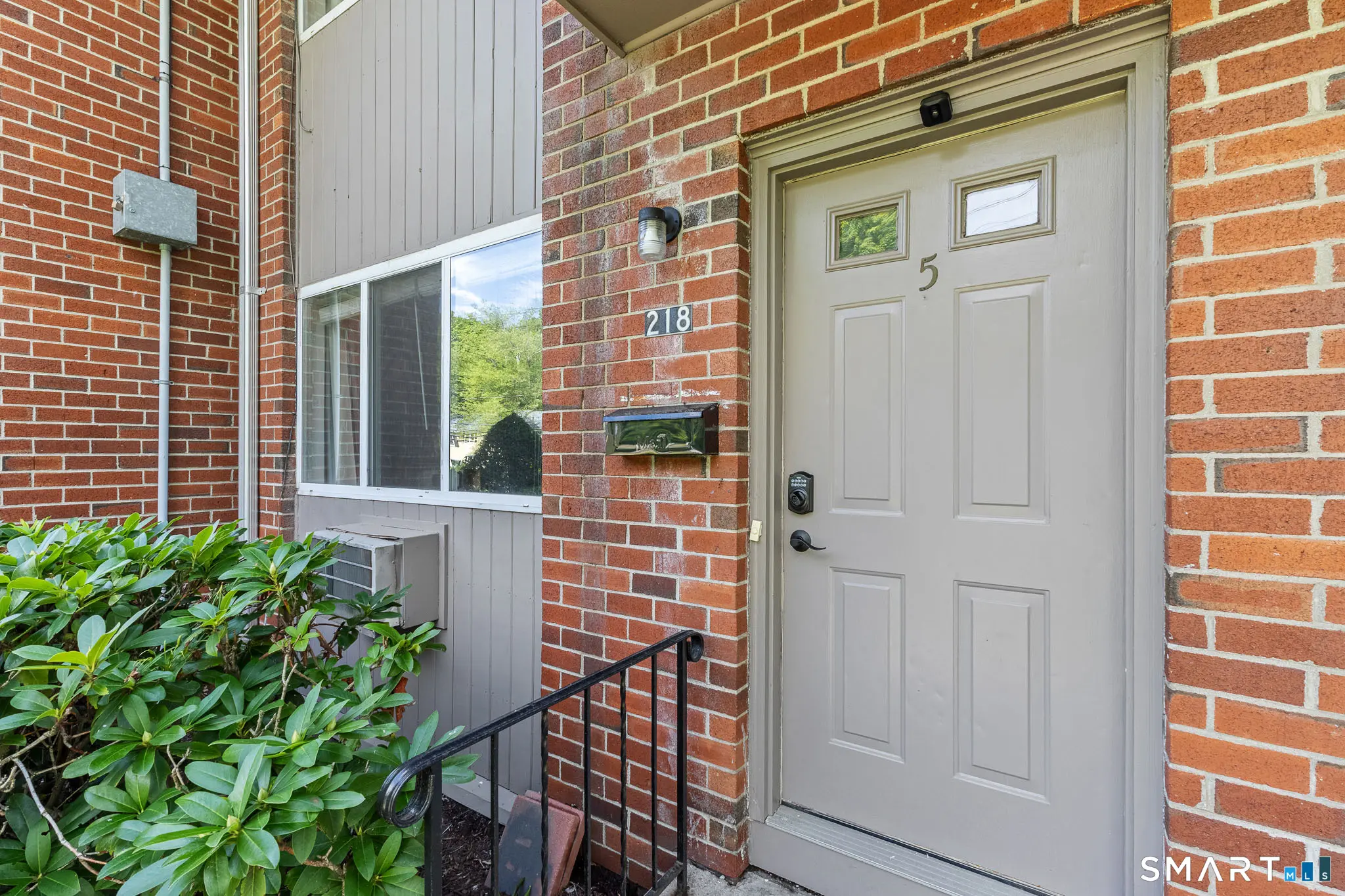218 New Britain Avenue 5, Farmington