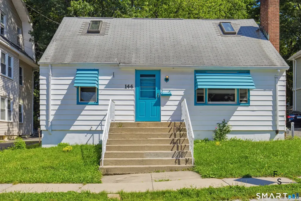 144 Wilson Street, Hartford