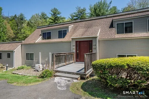 38 Library Lane 38, Simsbury