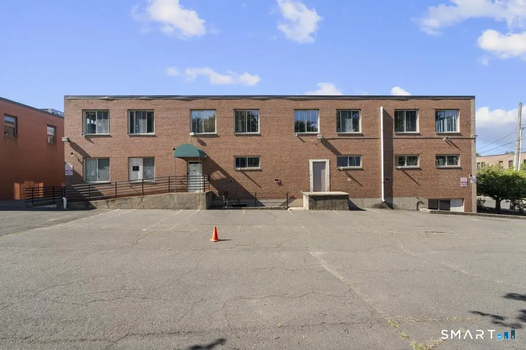 621 Farmington Avenue, Hartford