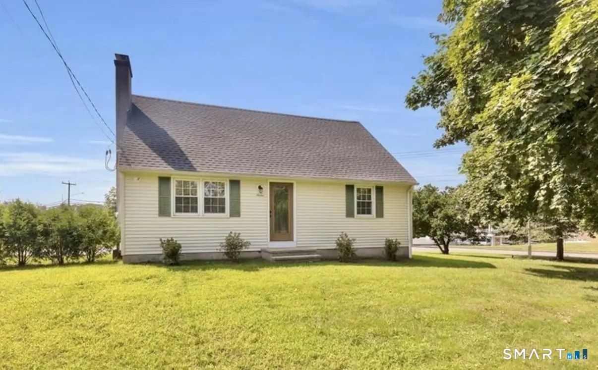 7 Reservoir Road, Middletown