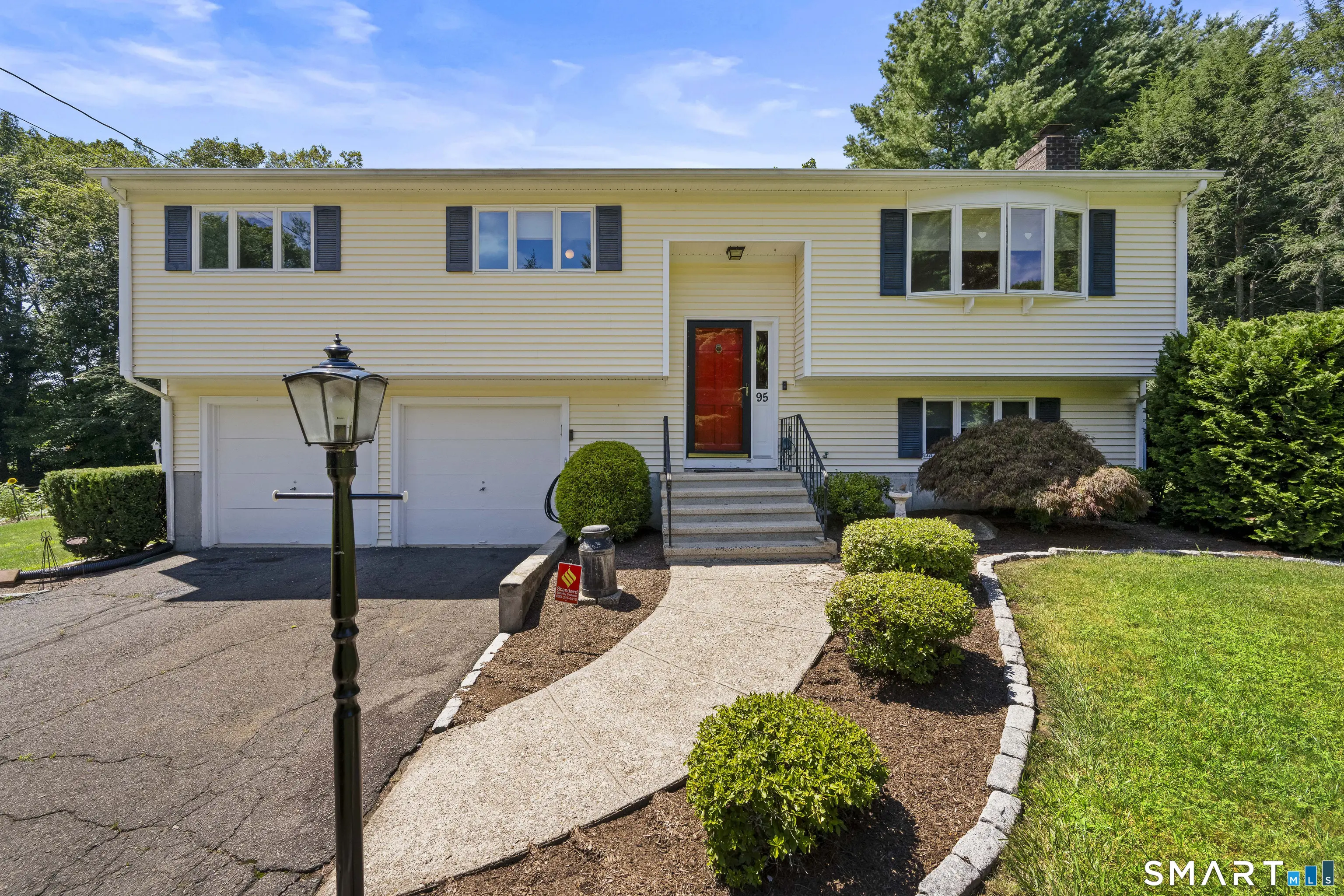 95 Pemberton Drive, Trumbull