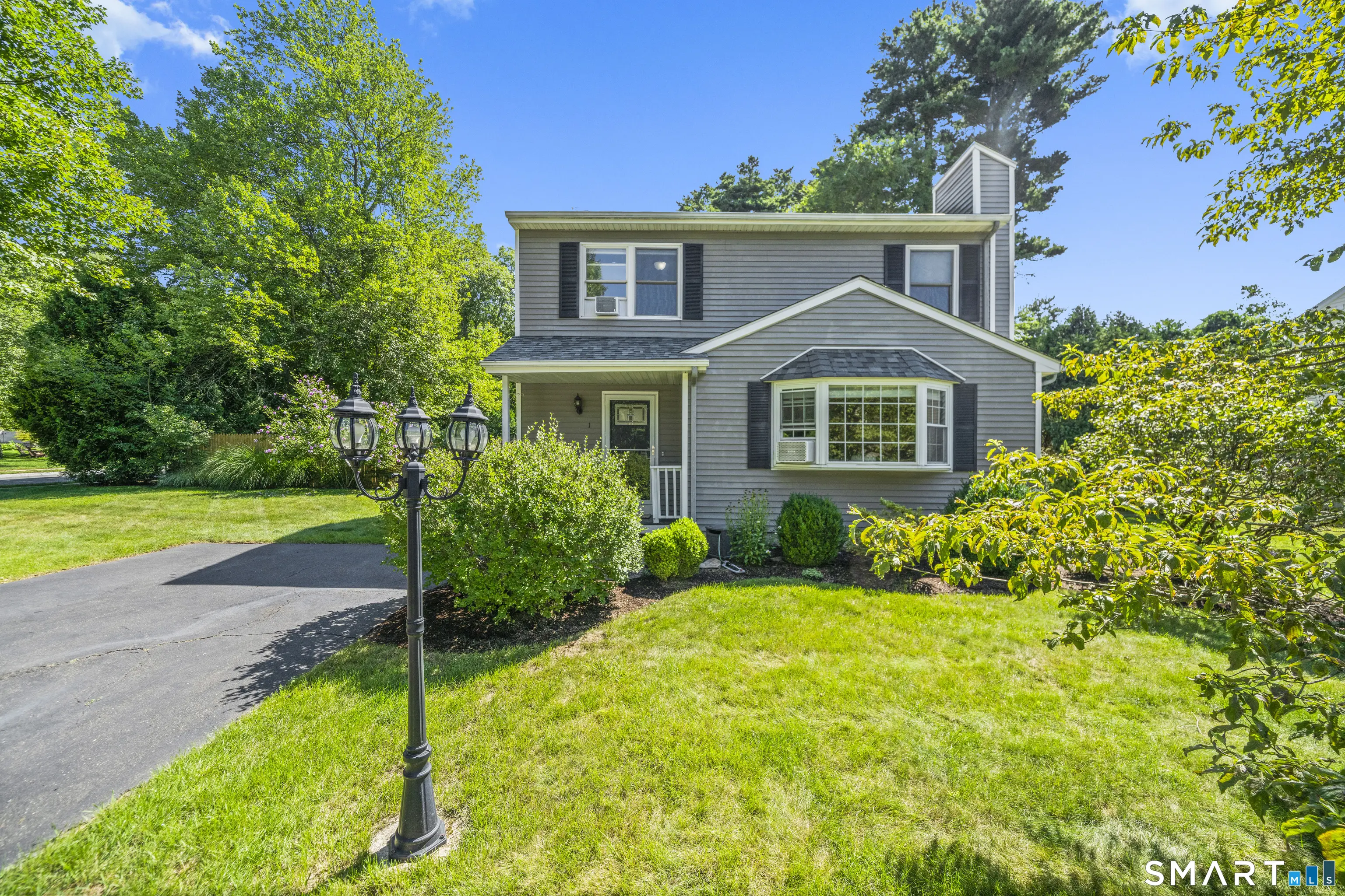 1 Pinecrest Road, Enfield