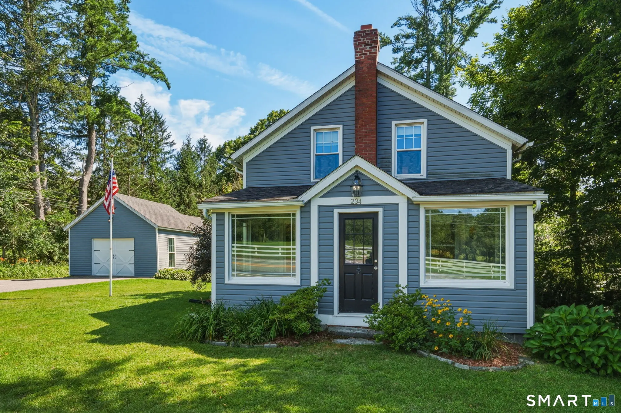 234 East Street, Litchfield