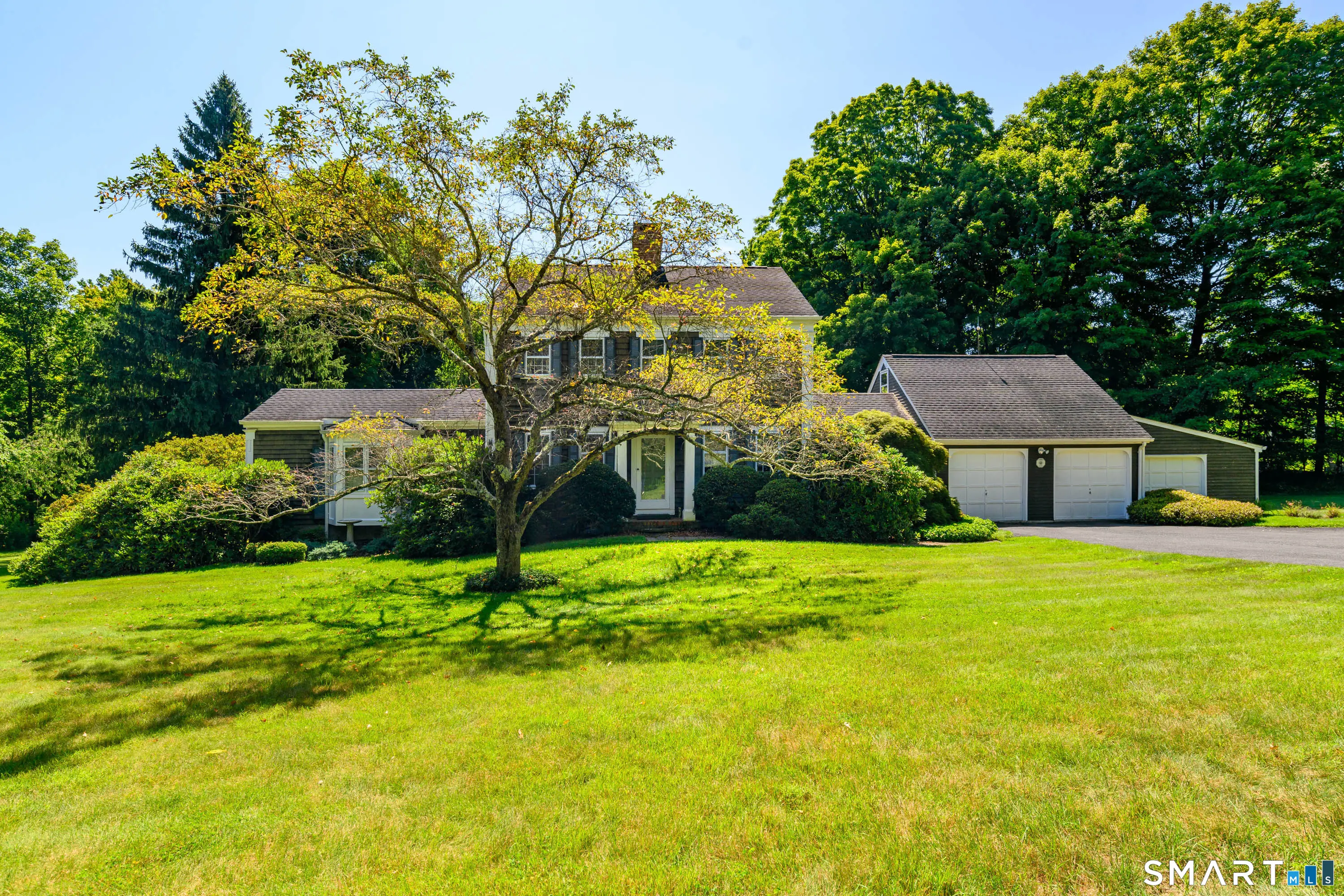 157 Middle River Road, Danbury