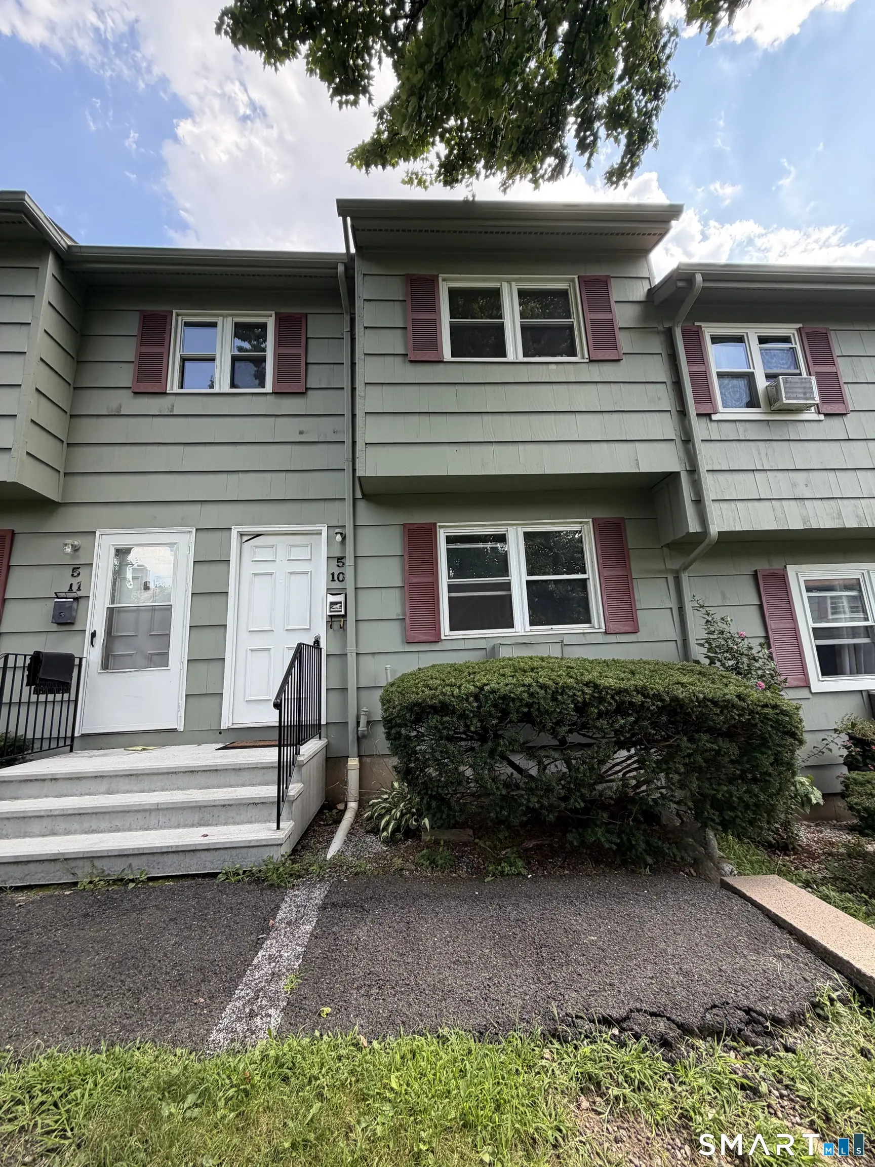 5 Ridge Road 10, Naugatuck