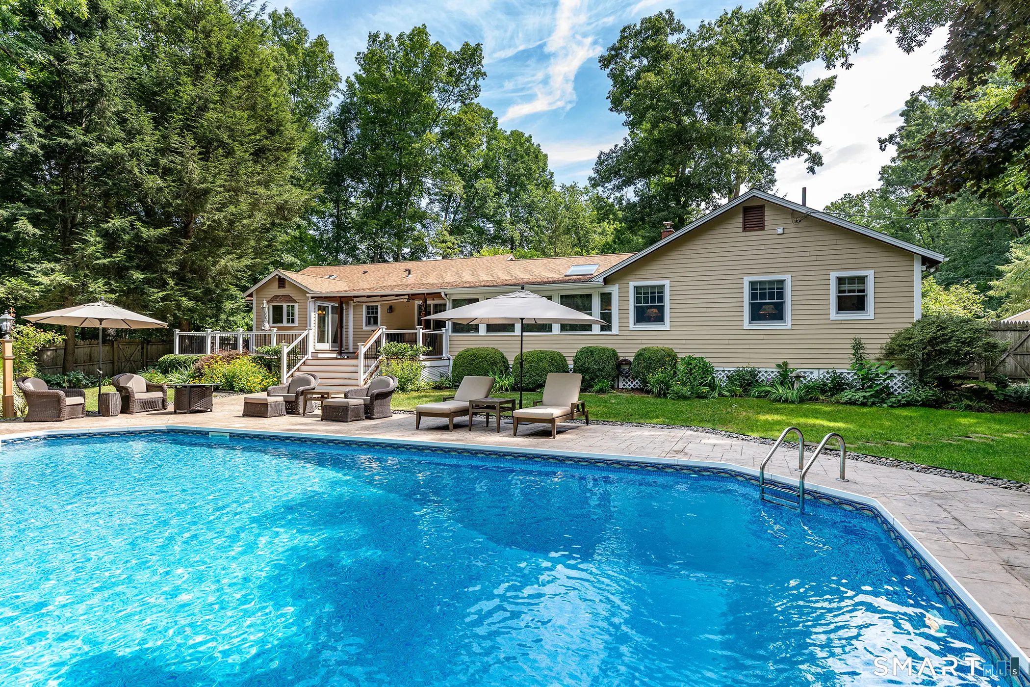 39 Hard Hill Road, Woodbury
