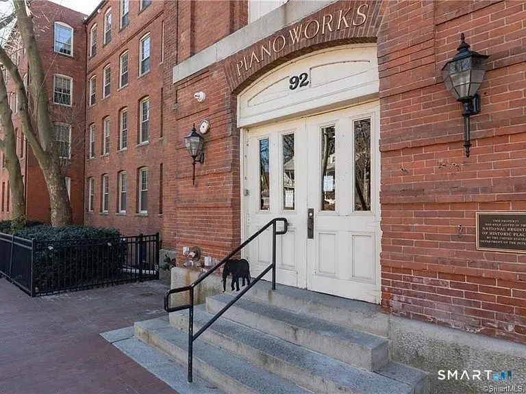 92 Main Street 107, Deep River