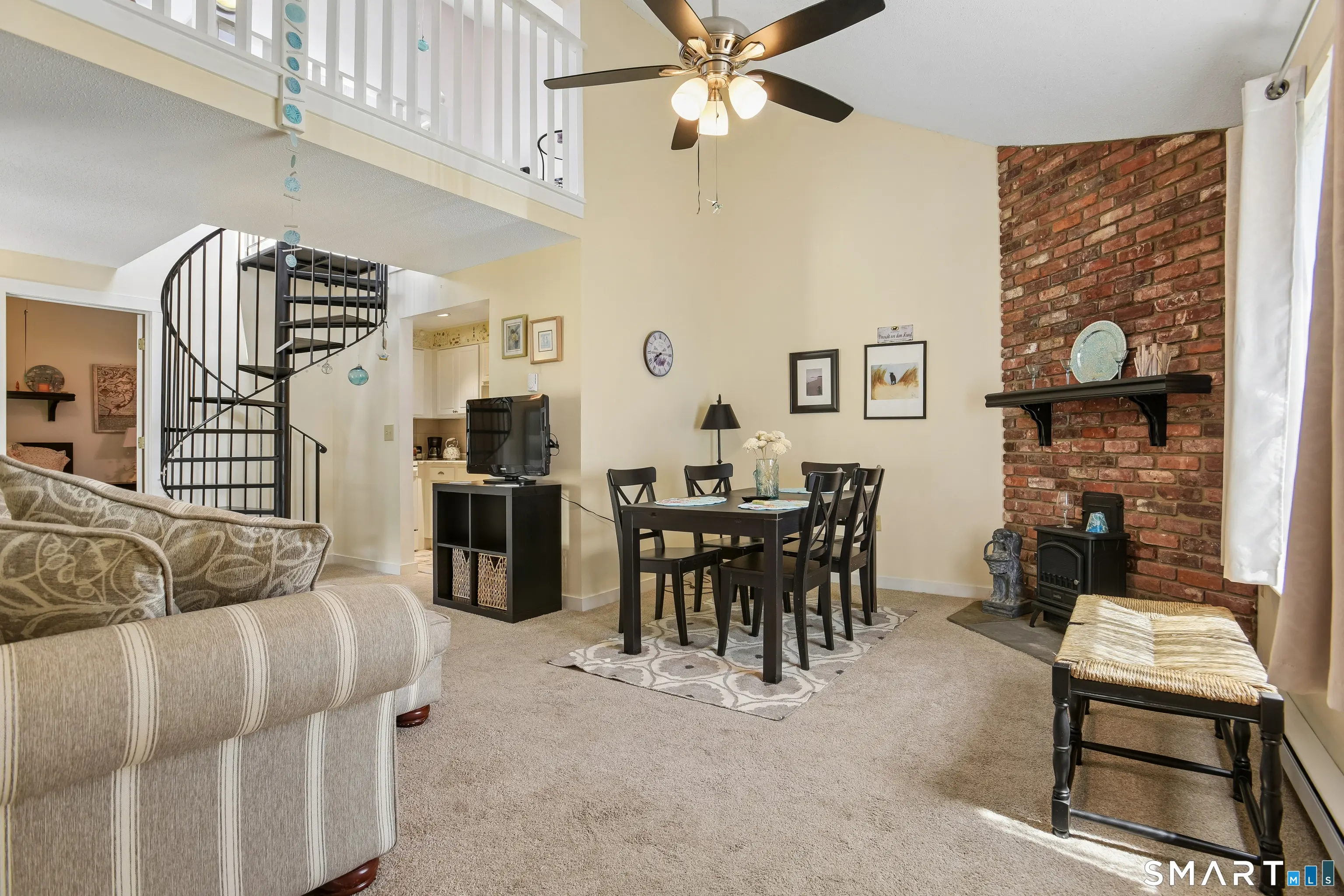 42 Quidnet Court 42, Guilford