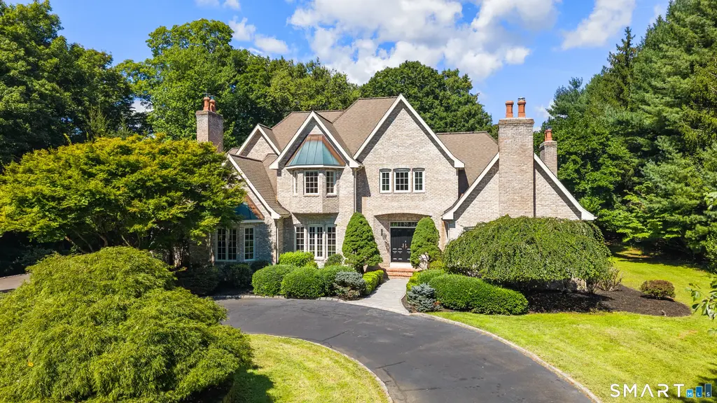 10 Weddington Lane, Weston
