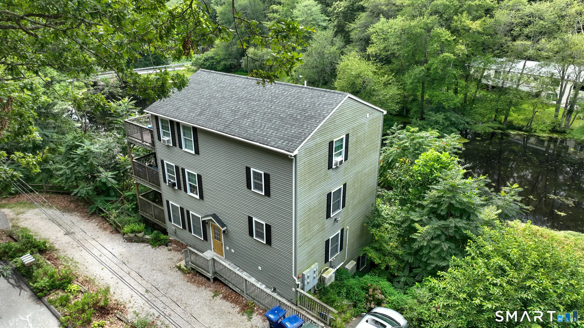 83 Inchcliffe Drive, Ledyard