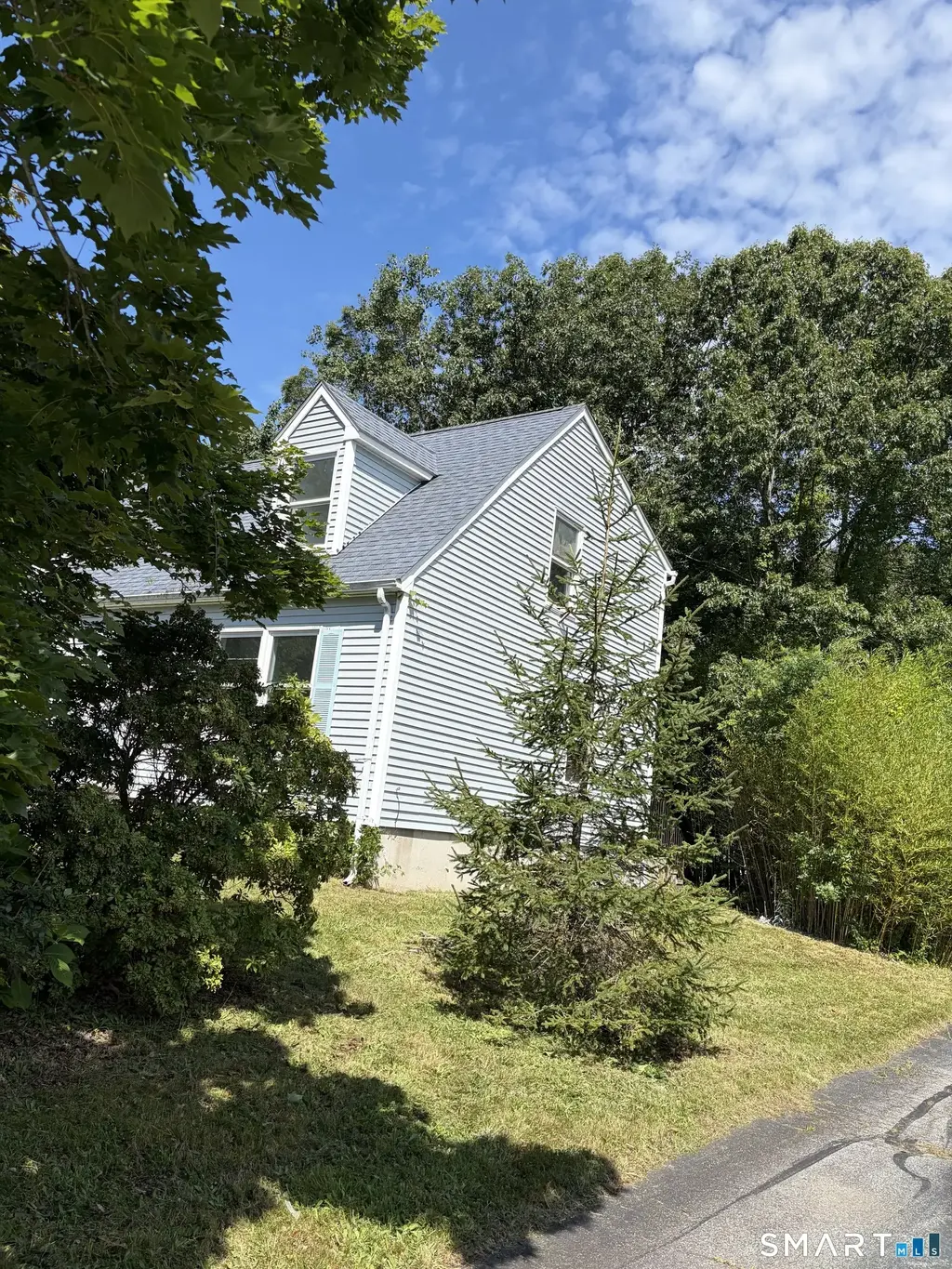 106 Deerfield Ridge Drive, Groton